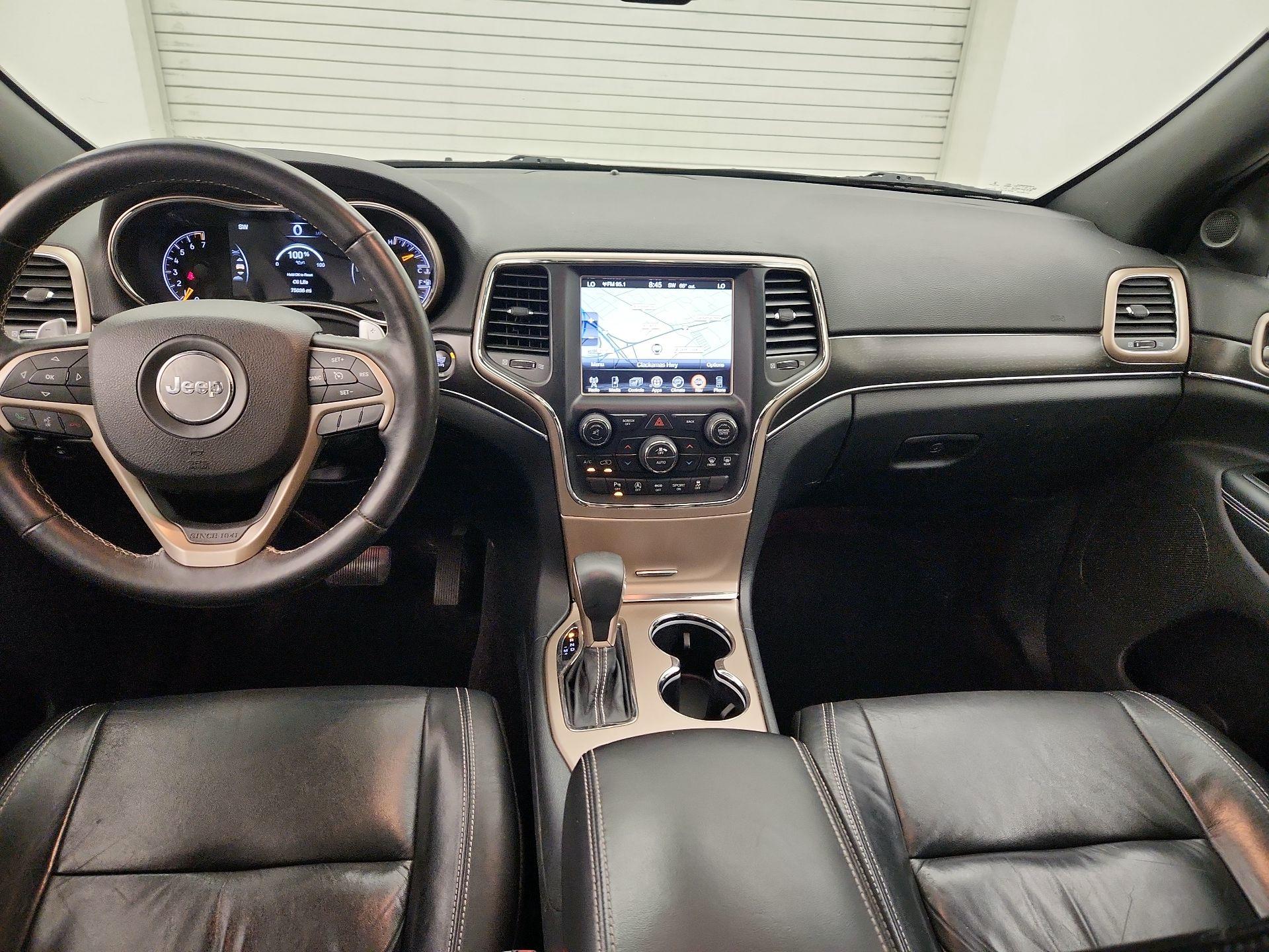 Thumbnail: 2016 Jeep Grand Cherokee - 9