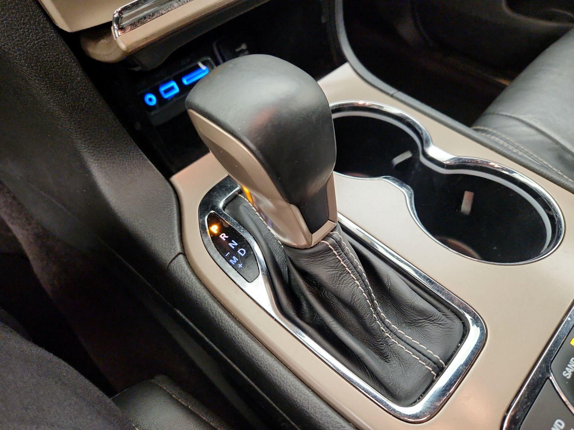 Thumbnail: 2016 Jeep Grand Cherokee - 18