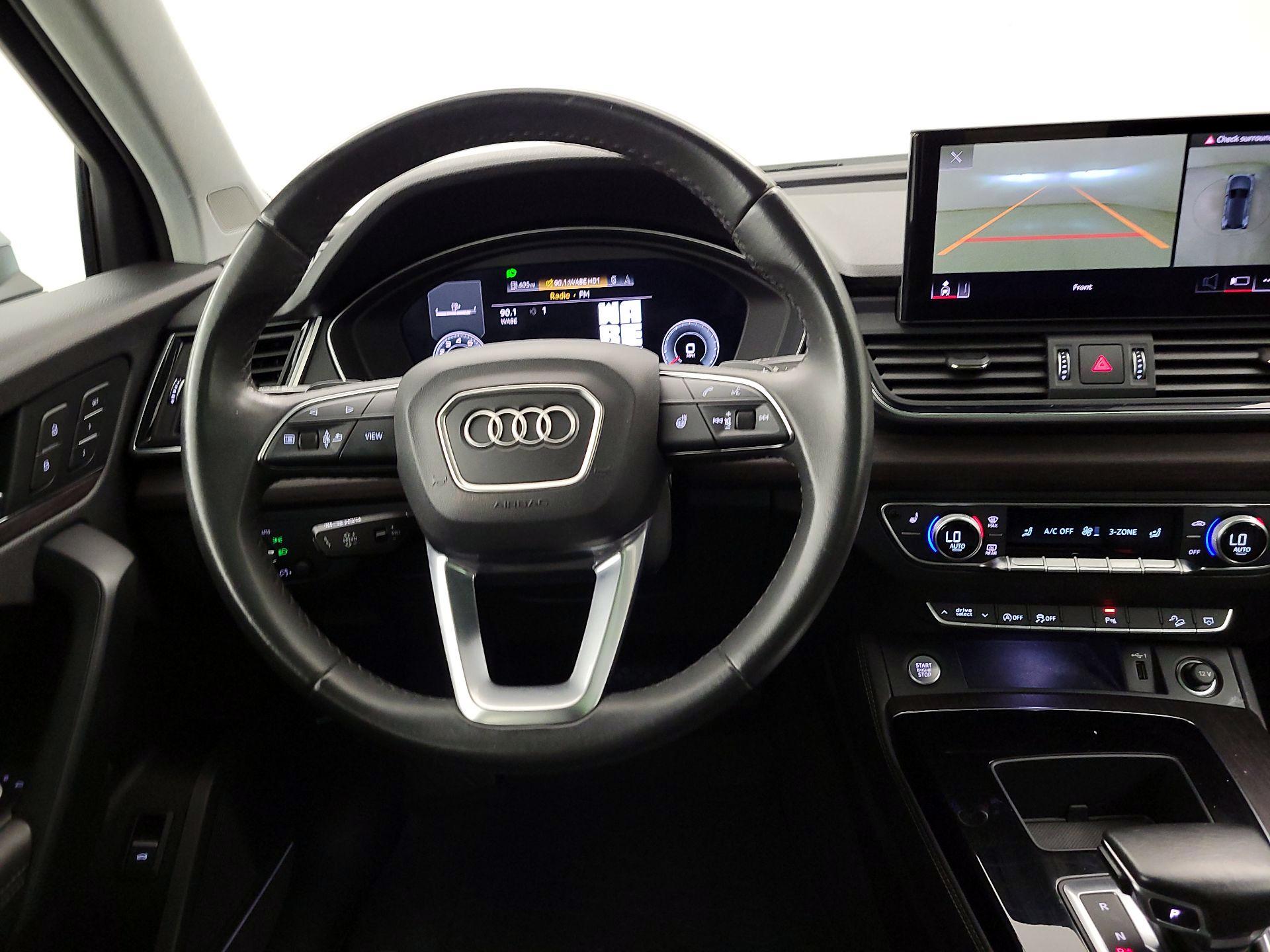 Thumbnail: 2022 Audi Q5 - 10