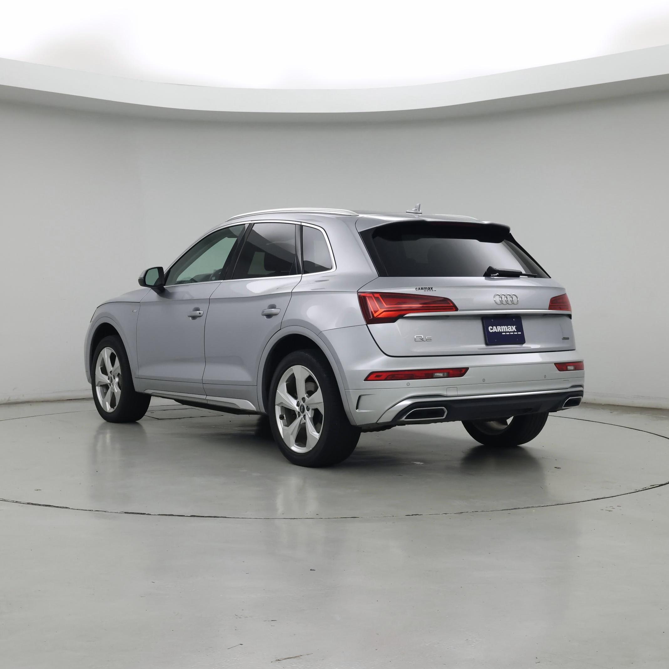 Thumbnail: 2022 Audi Q5 - 2