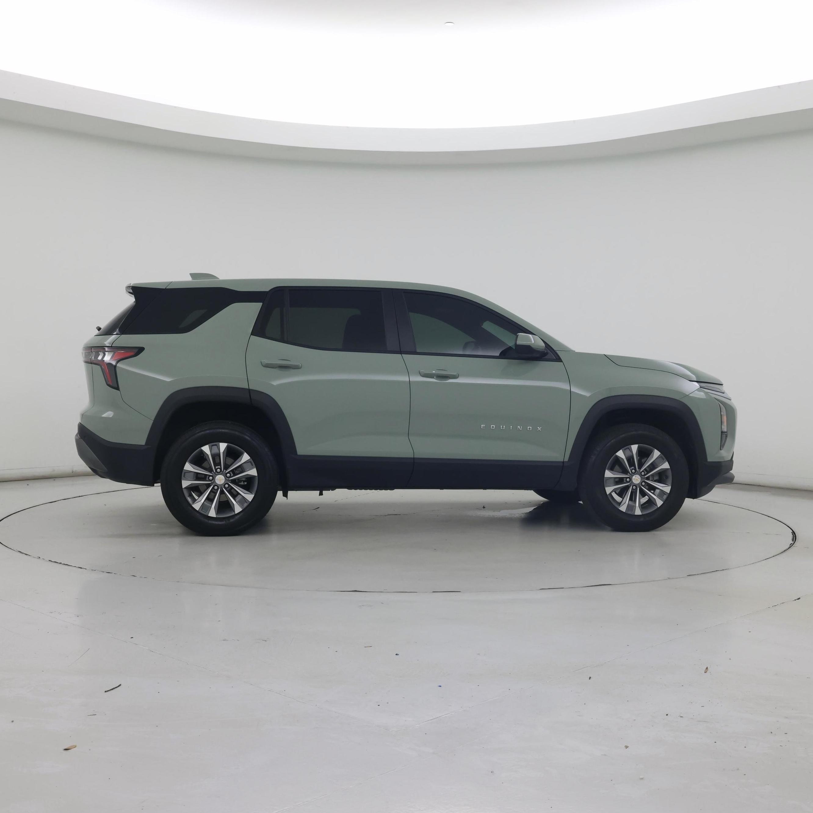 Thumbnail: 2026 Chevrolet Equinox - 7