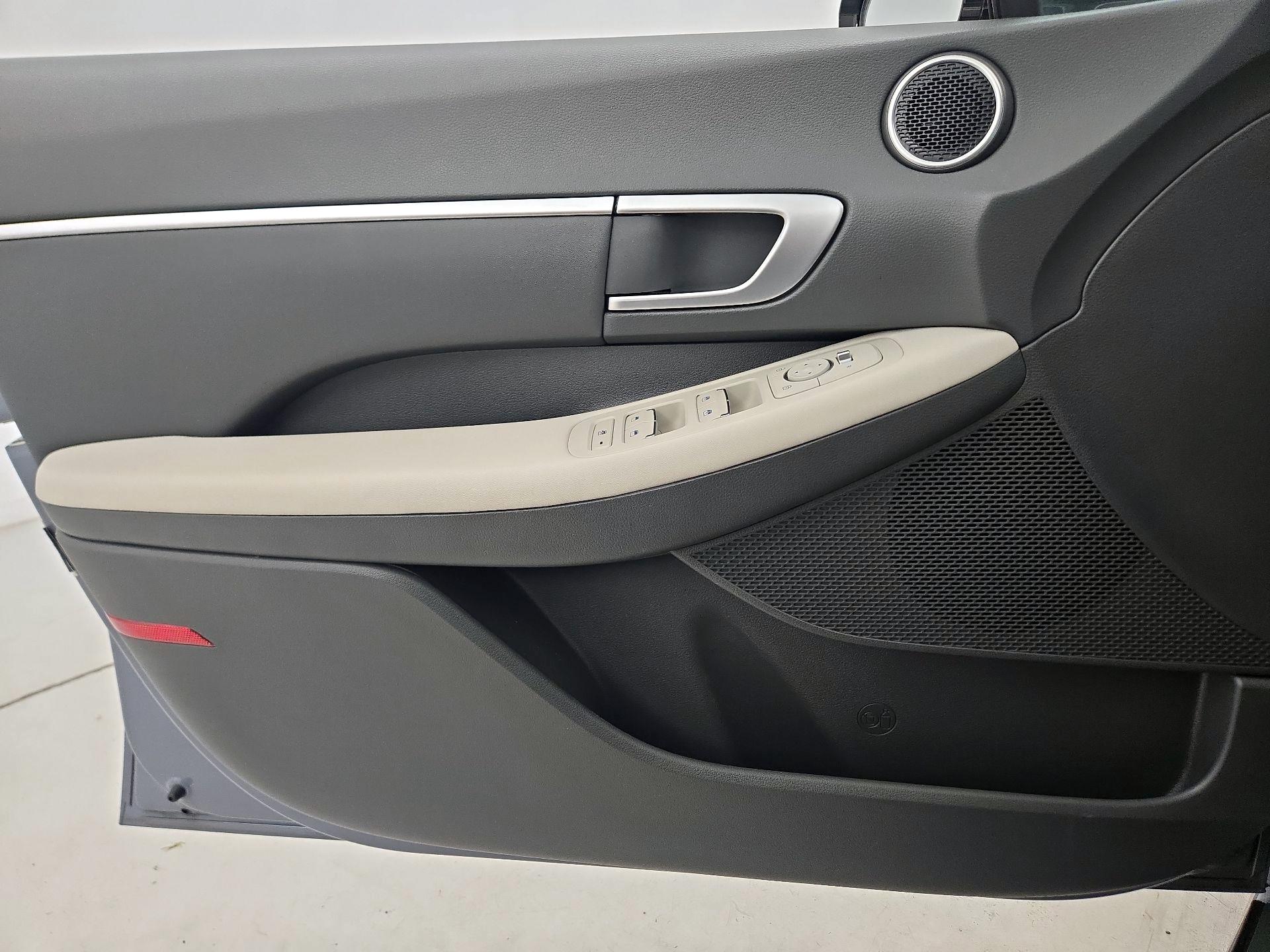 Thumbnail: 2024 Hyundai Sonata - 12
