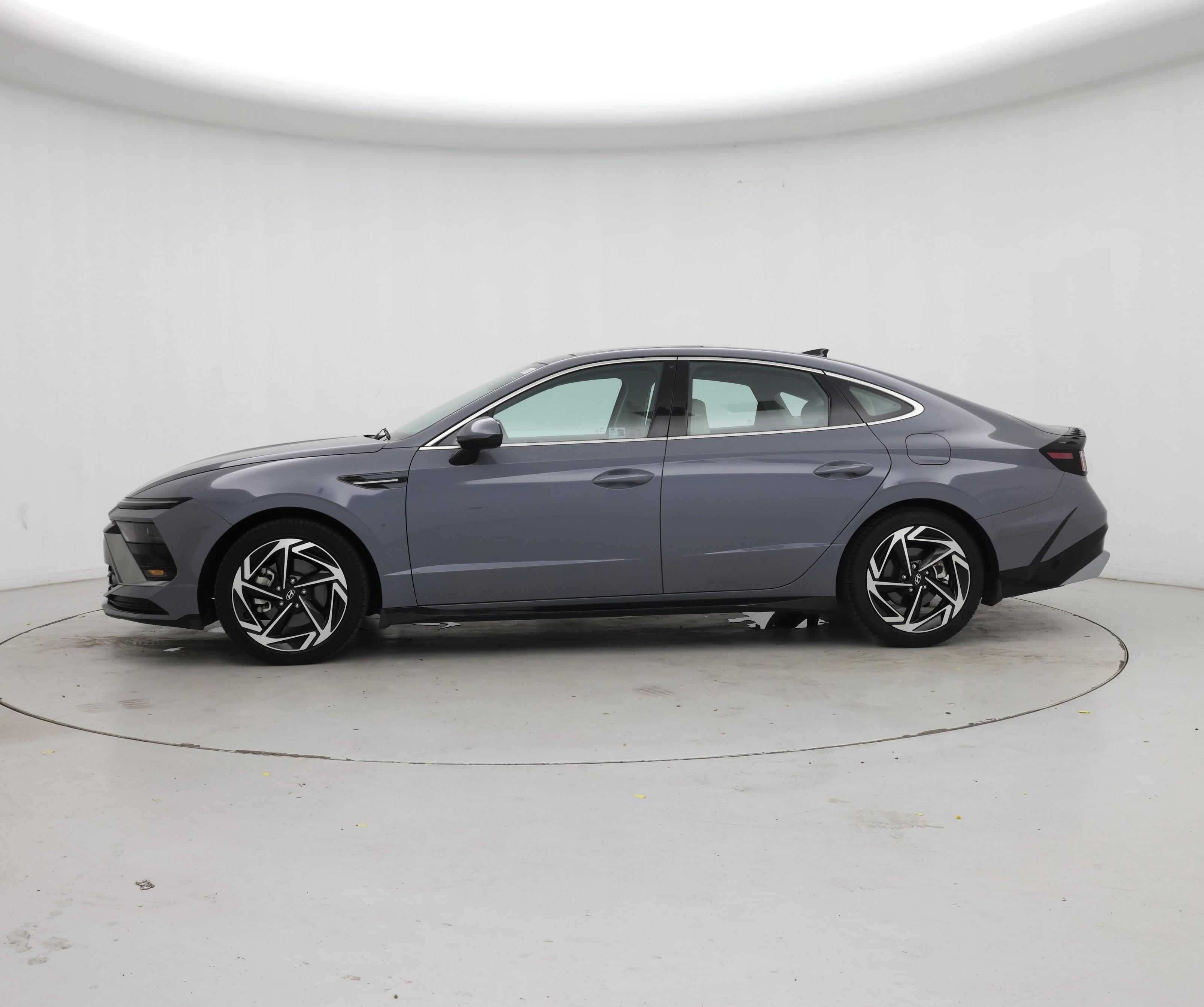 Thumbnail: 2024 Hyundai Sonata - 3