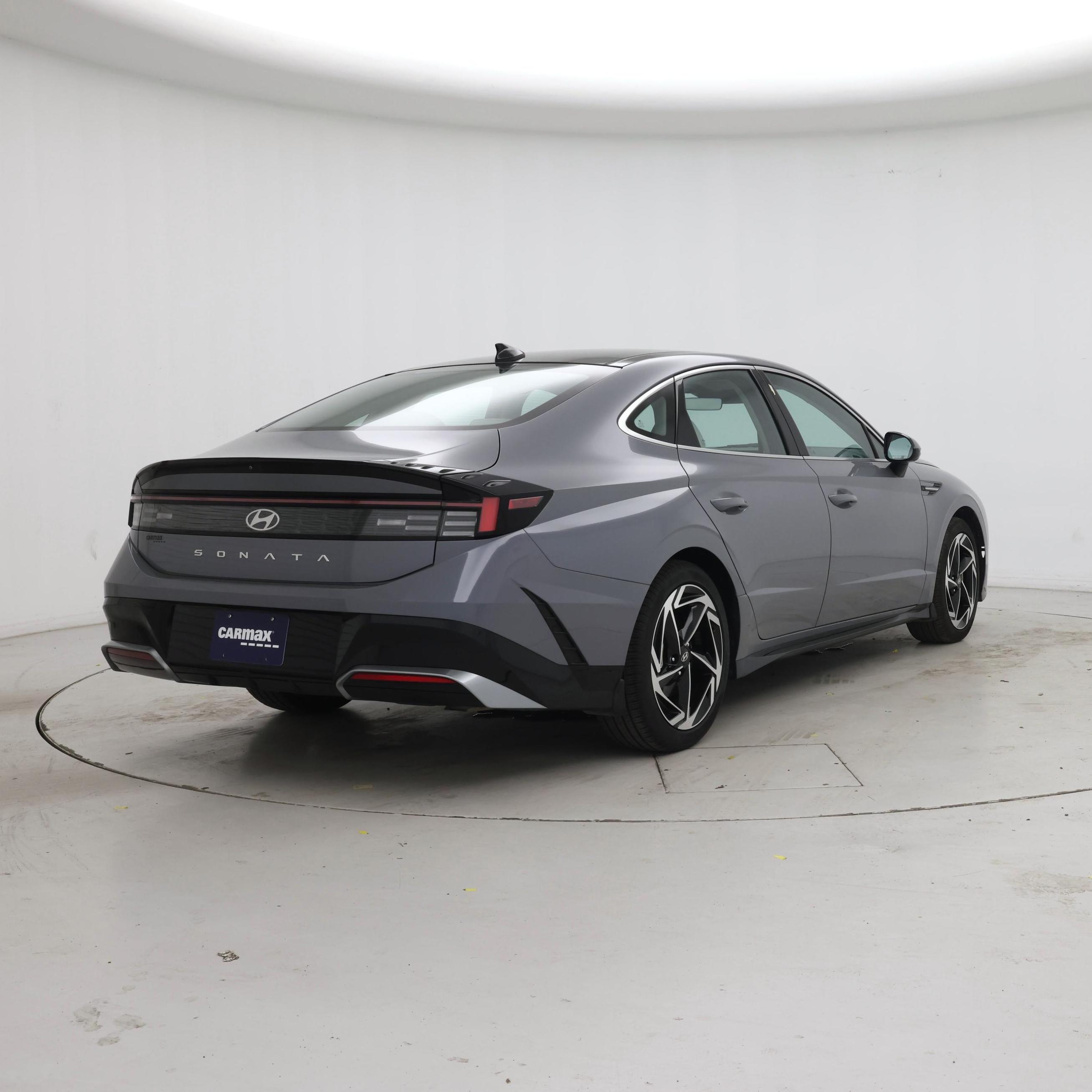 Thumbnail: 2024 Hyundai Sonata - 8