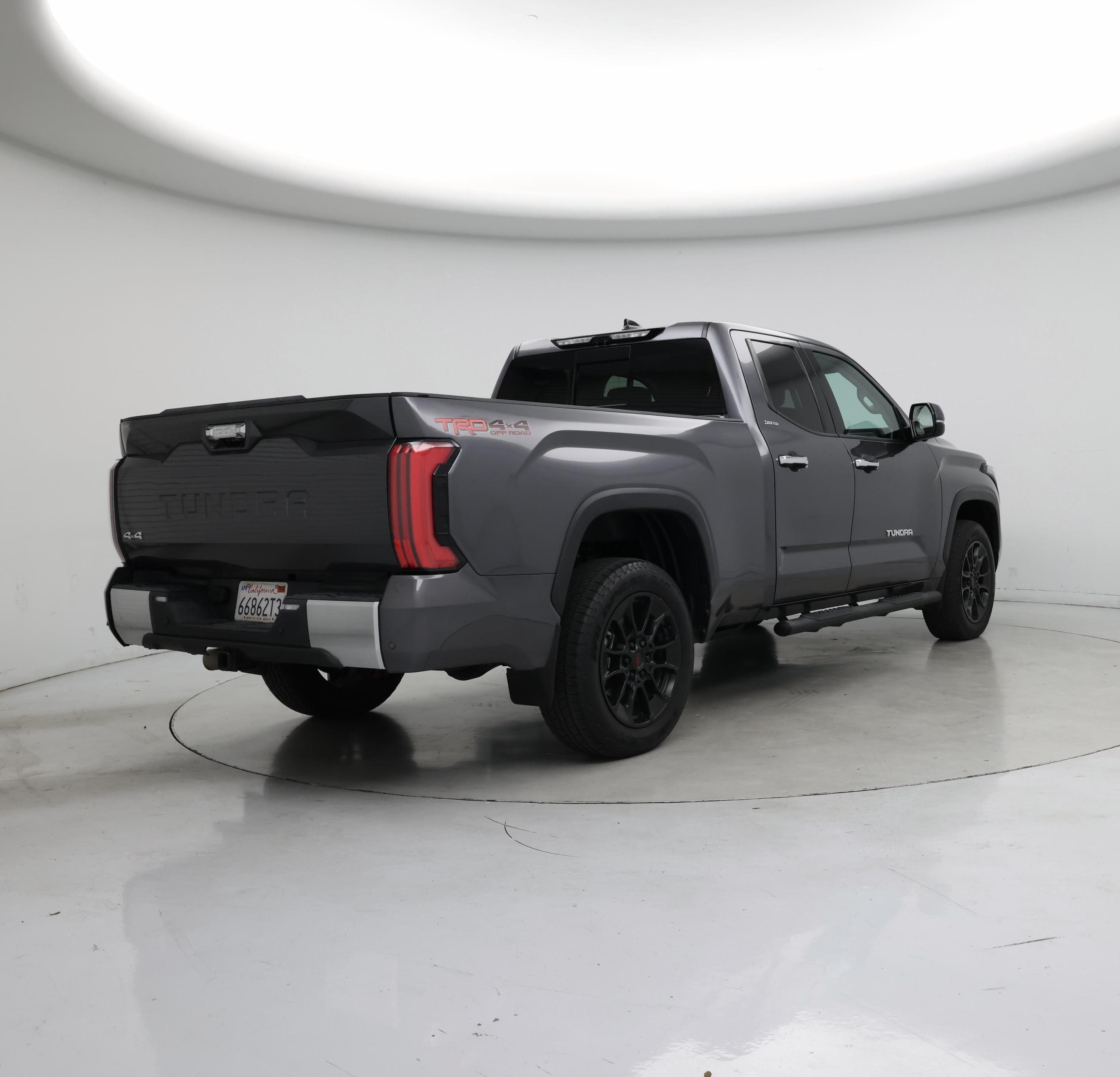 Thumbnail: 2023 Toyota Tundra - 8