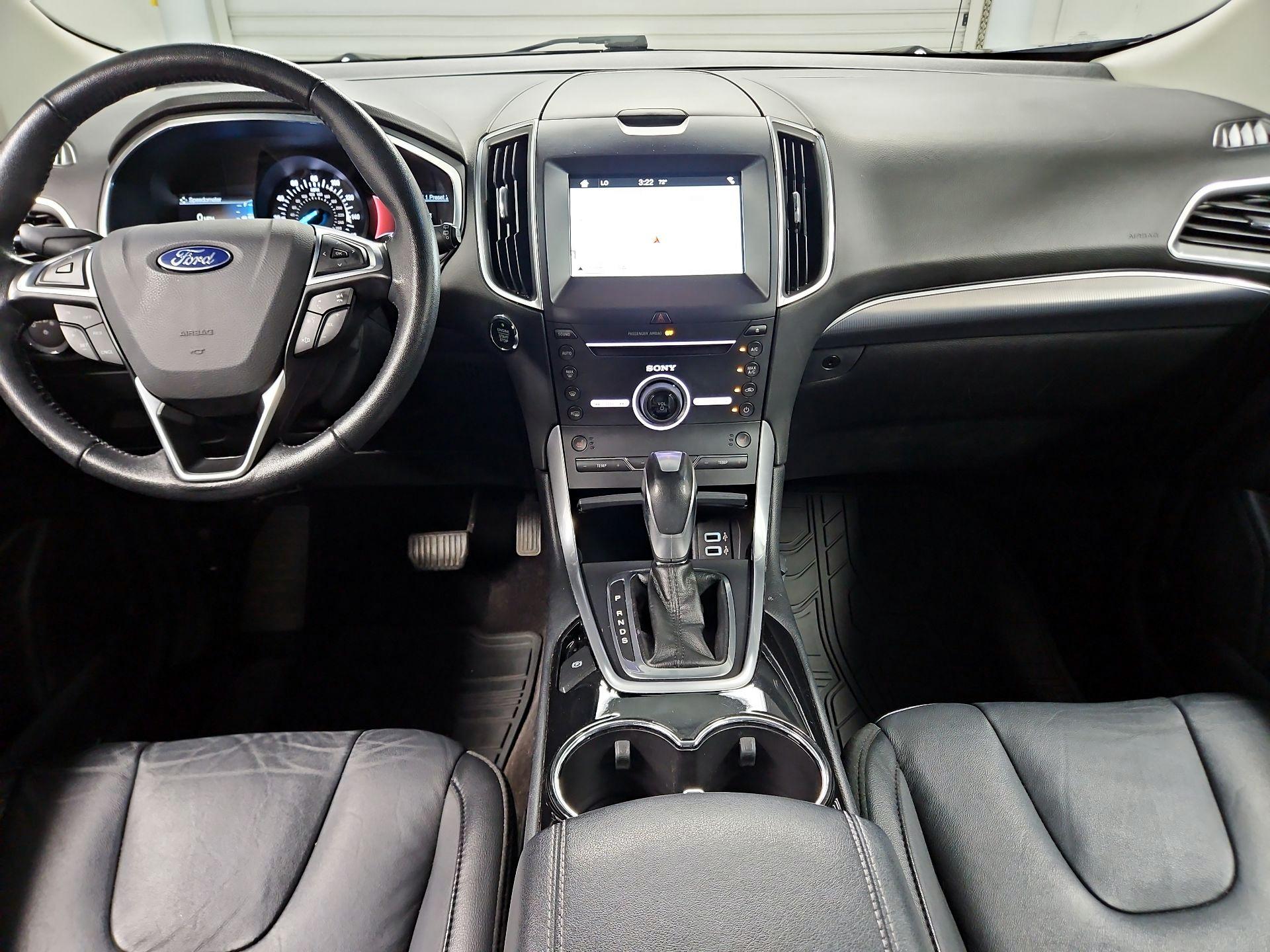 Thumbnail: 2016 Ford Edge - 9