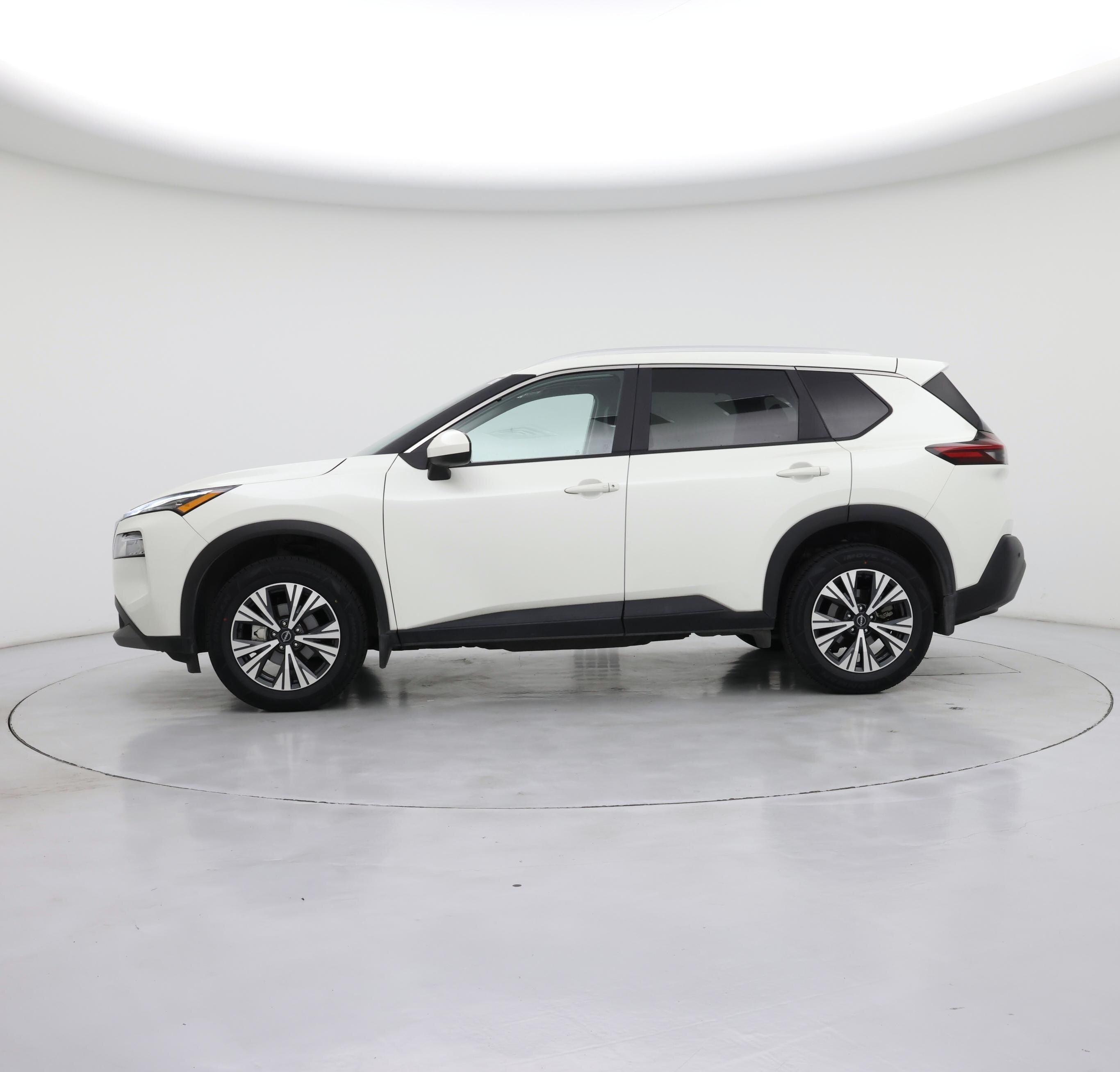 Thumbnail: 2023 Nissan Rogue - 3