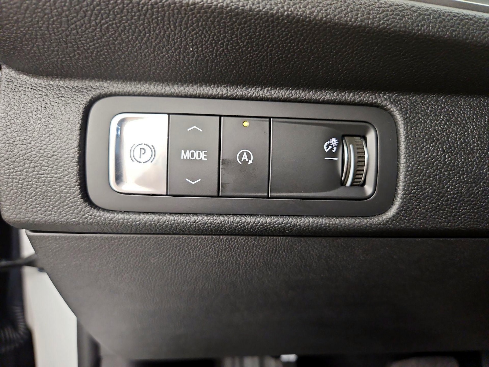 2026 Chevrolet Traverse LT - Photo 14