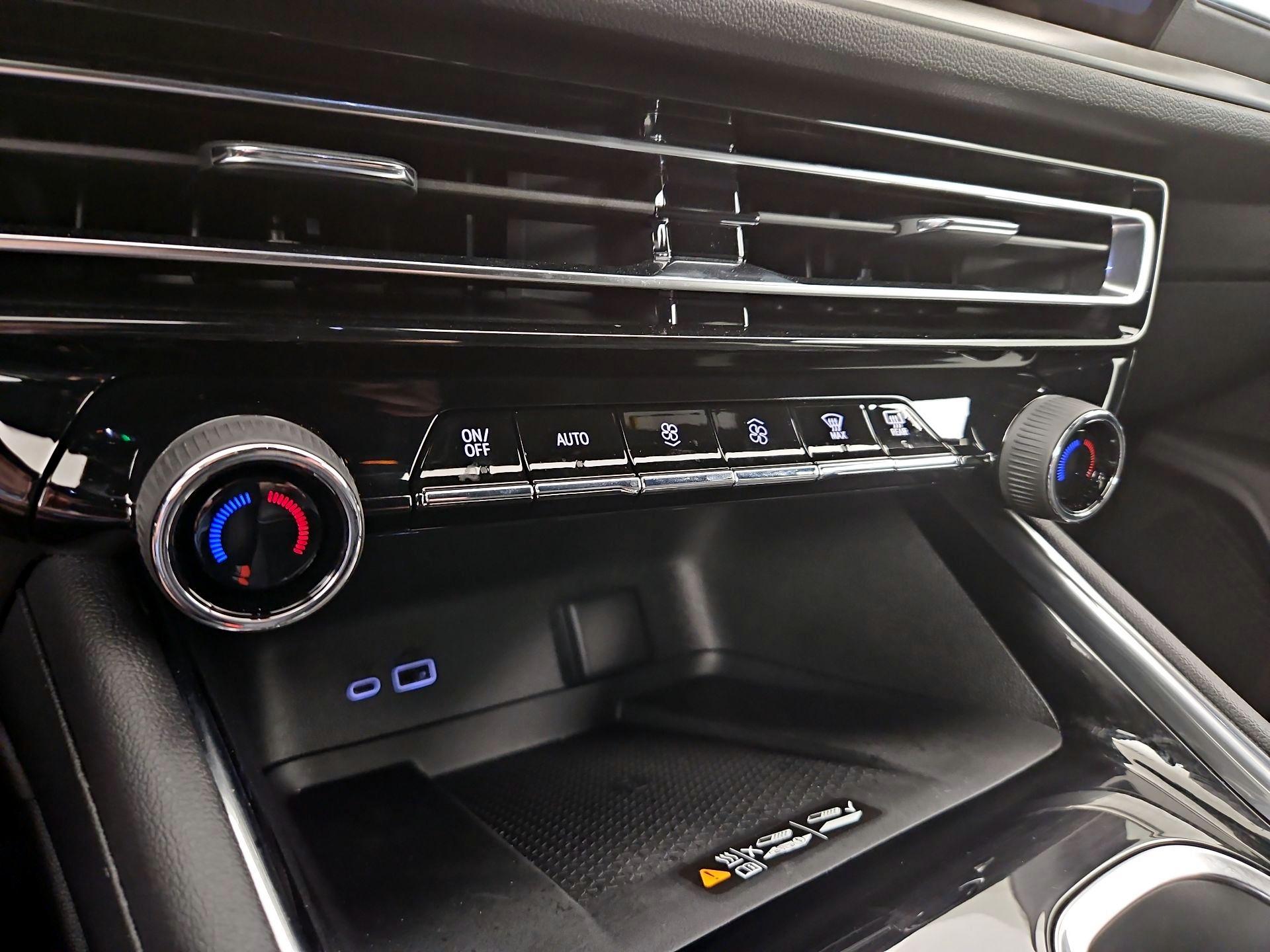 Thumbnail: 2026 Chevrolet Traverse - 17