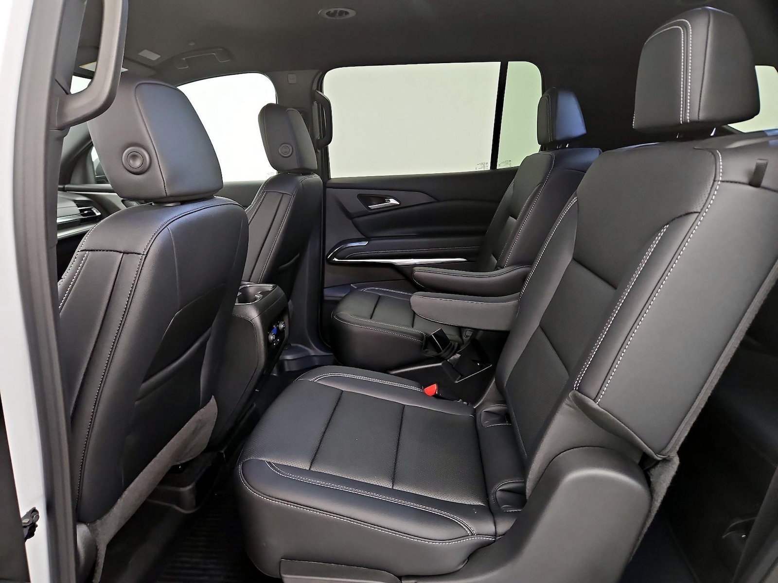 2026 Chevrolet Traverse LT - Photo 21