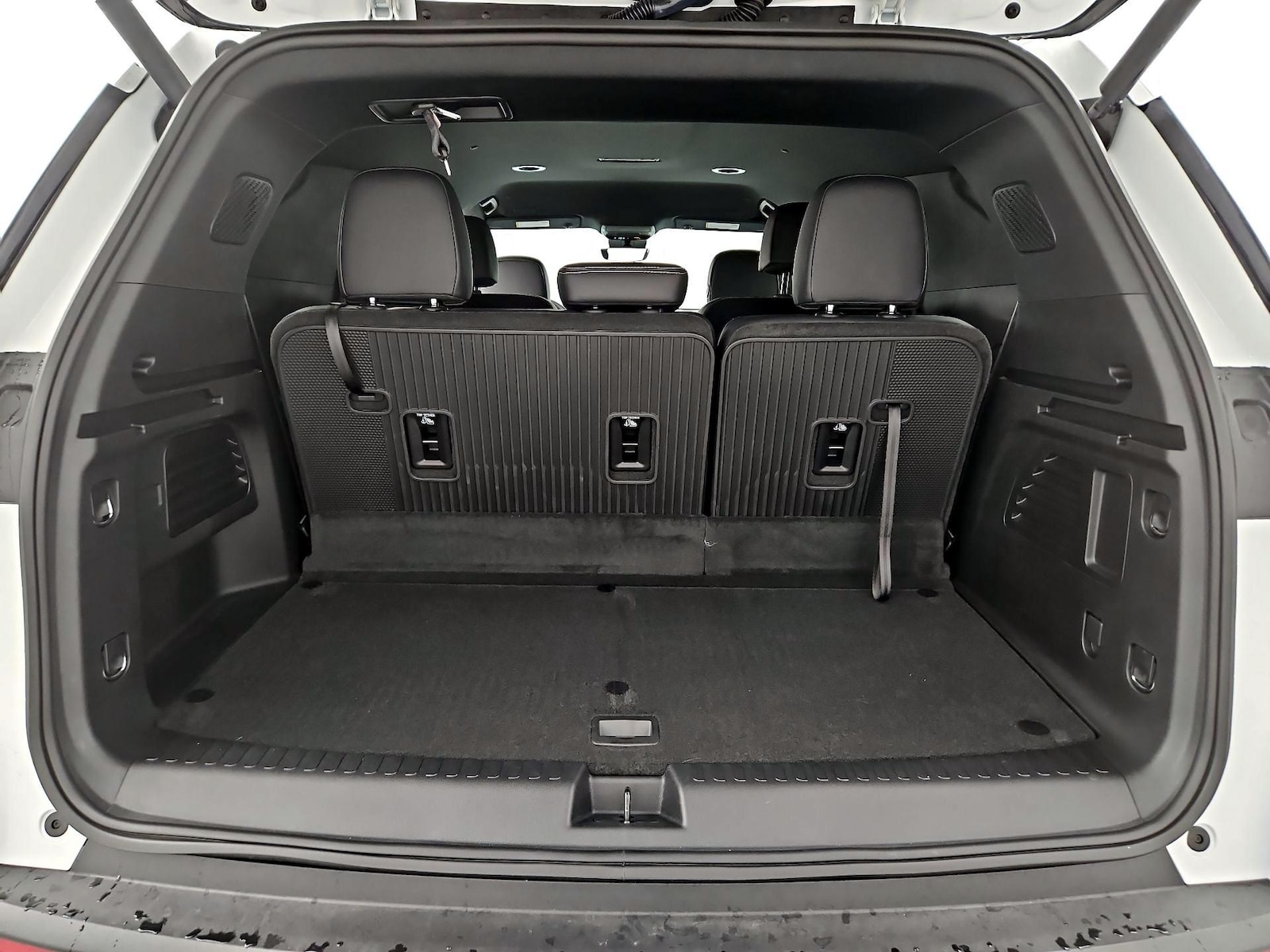 2026 Chevrolet Traverse LT - Photo 23