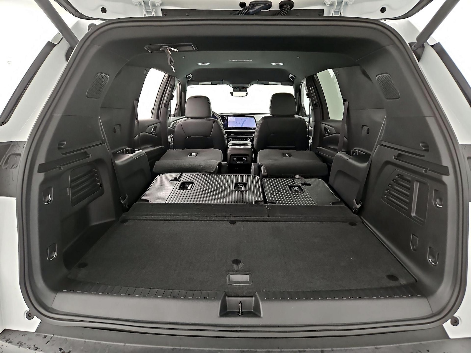 2026 Chevrolet Traverse LT - Photo 24