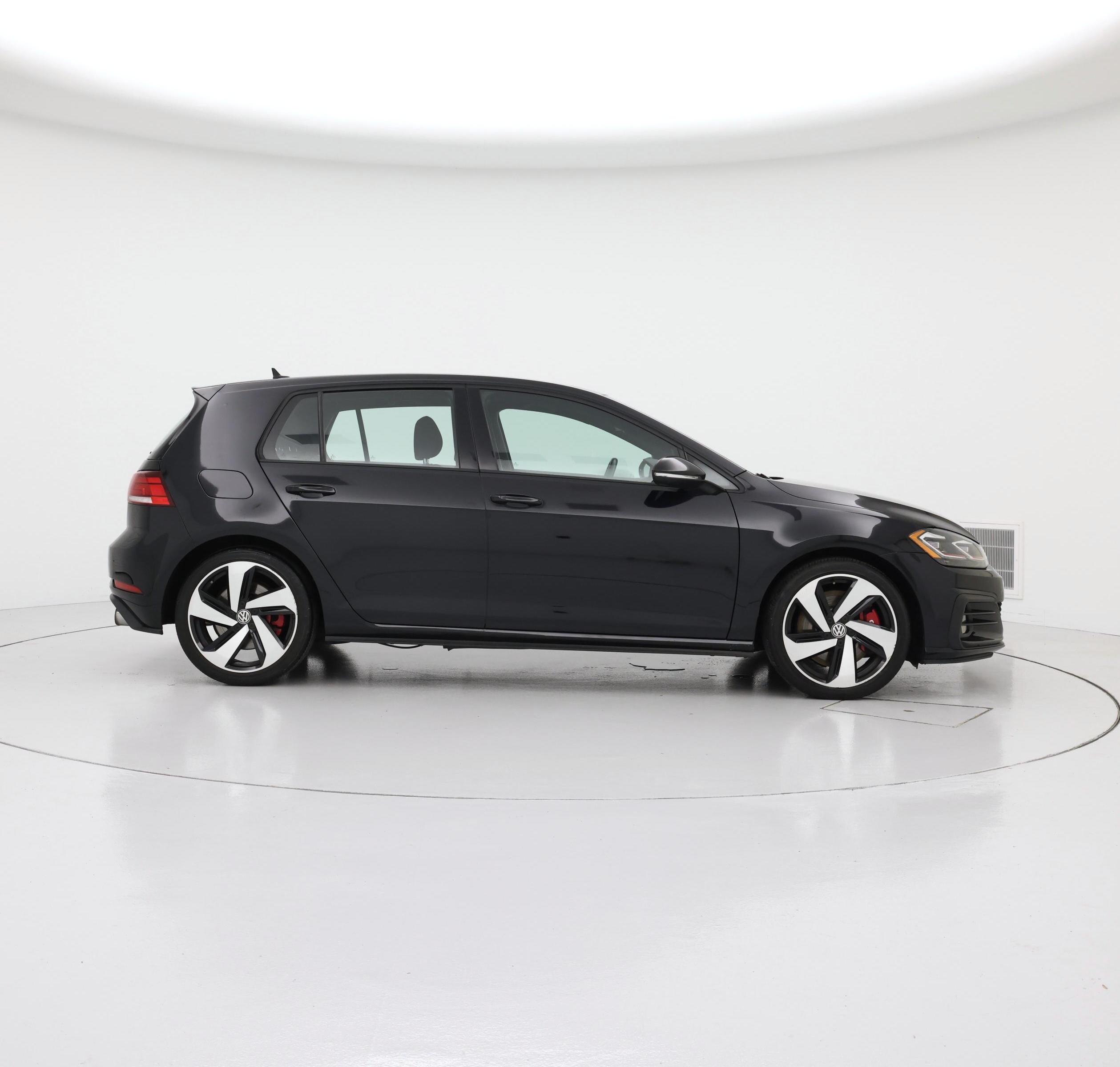 Thumbnail: 2018 Volkswagen Golf - 7