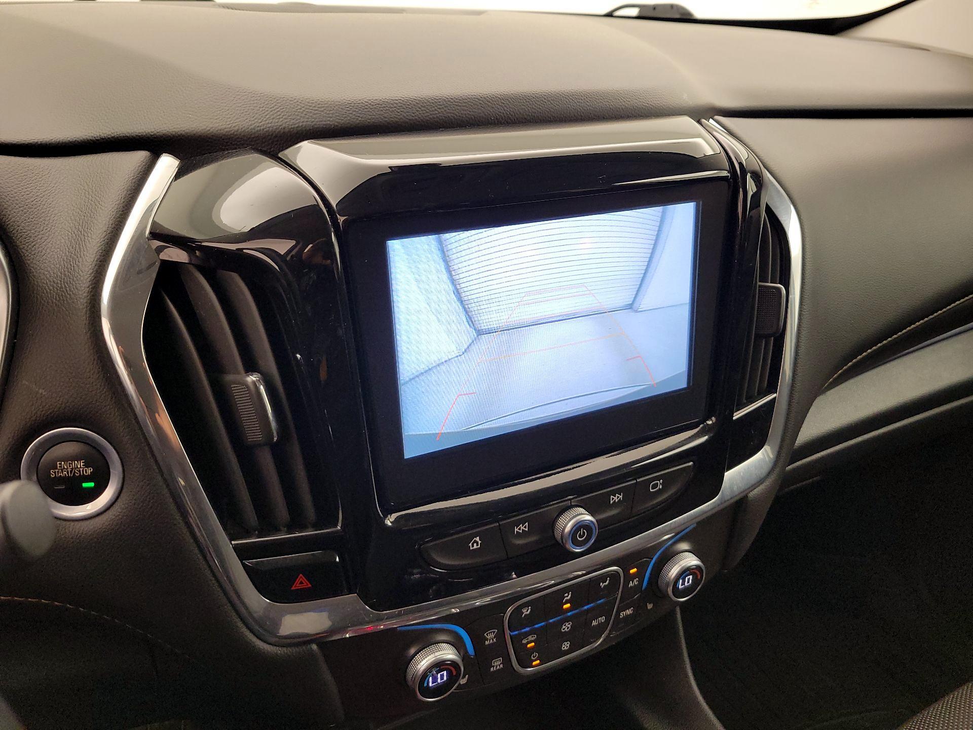 Thumbnail: 2018 Chevrolet Traverse - 14