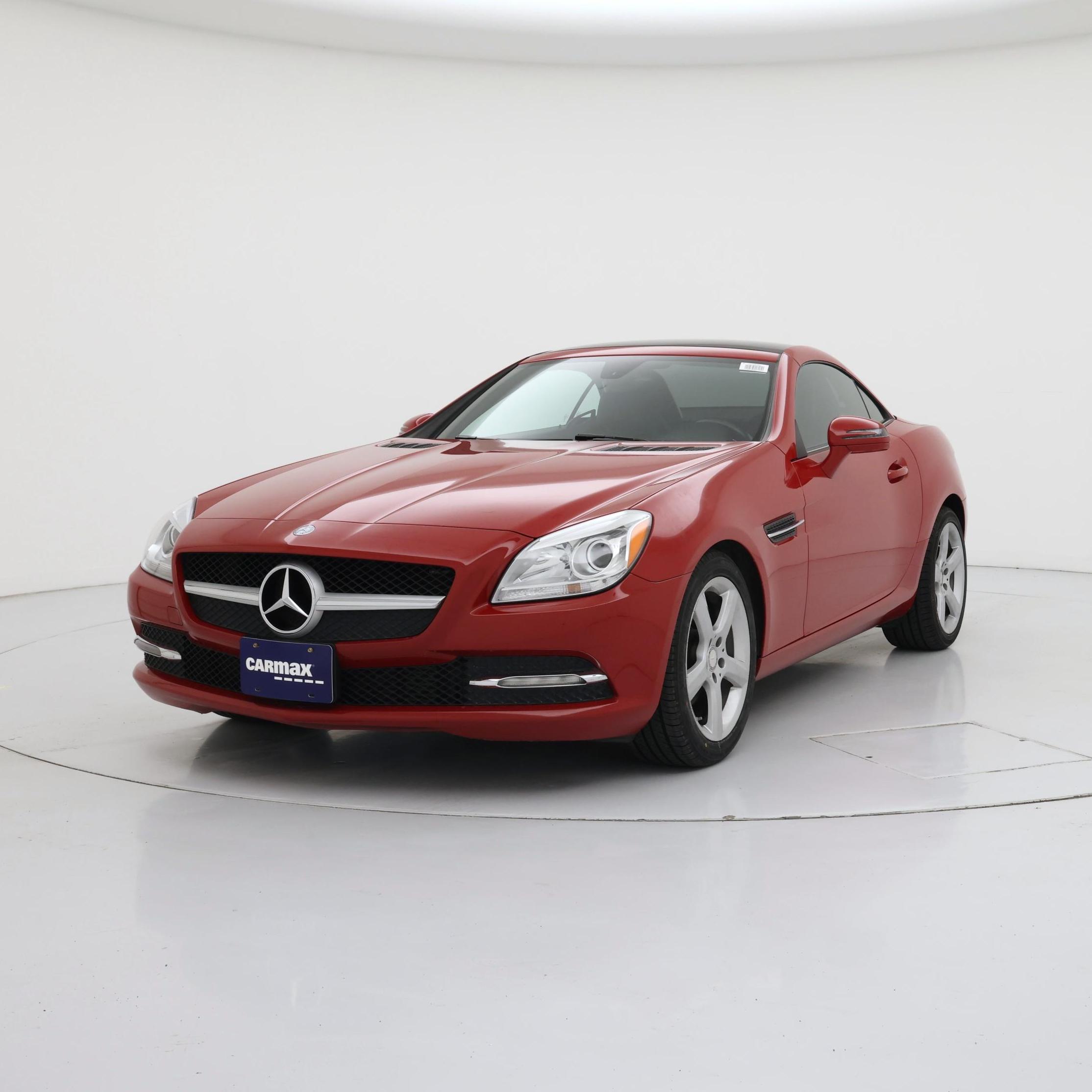 Thumbnail: 2015 Mercedes-Benz SLK - 4