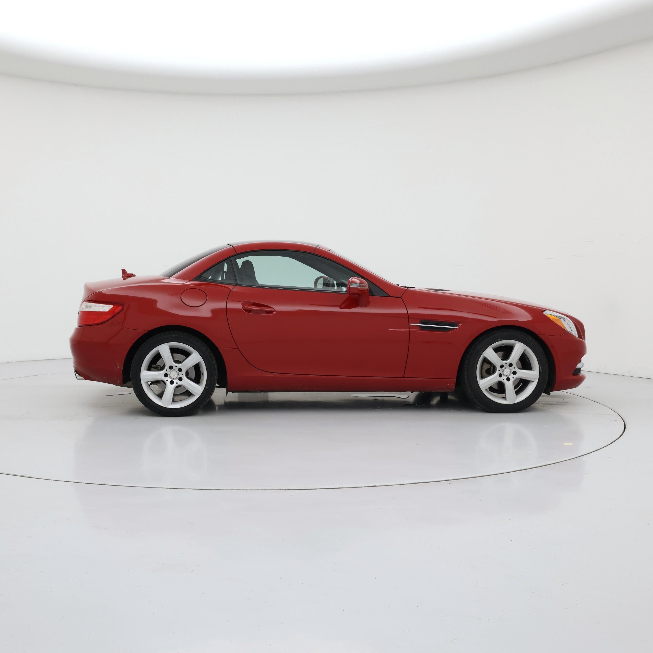 Thumbnail: 2015 Mercedes-Benz SLK - 7