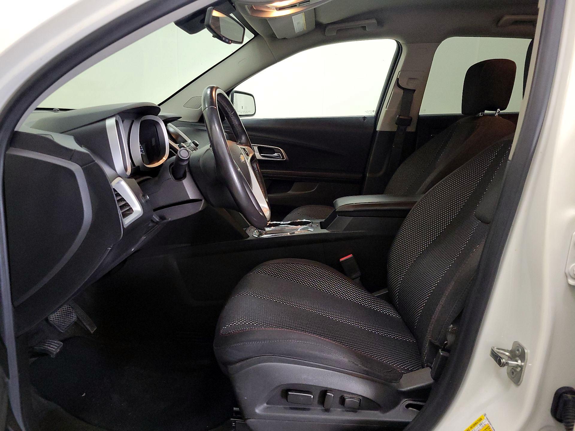 Thumbnail: 2015 Chevrolet Equinox - 11