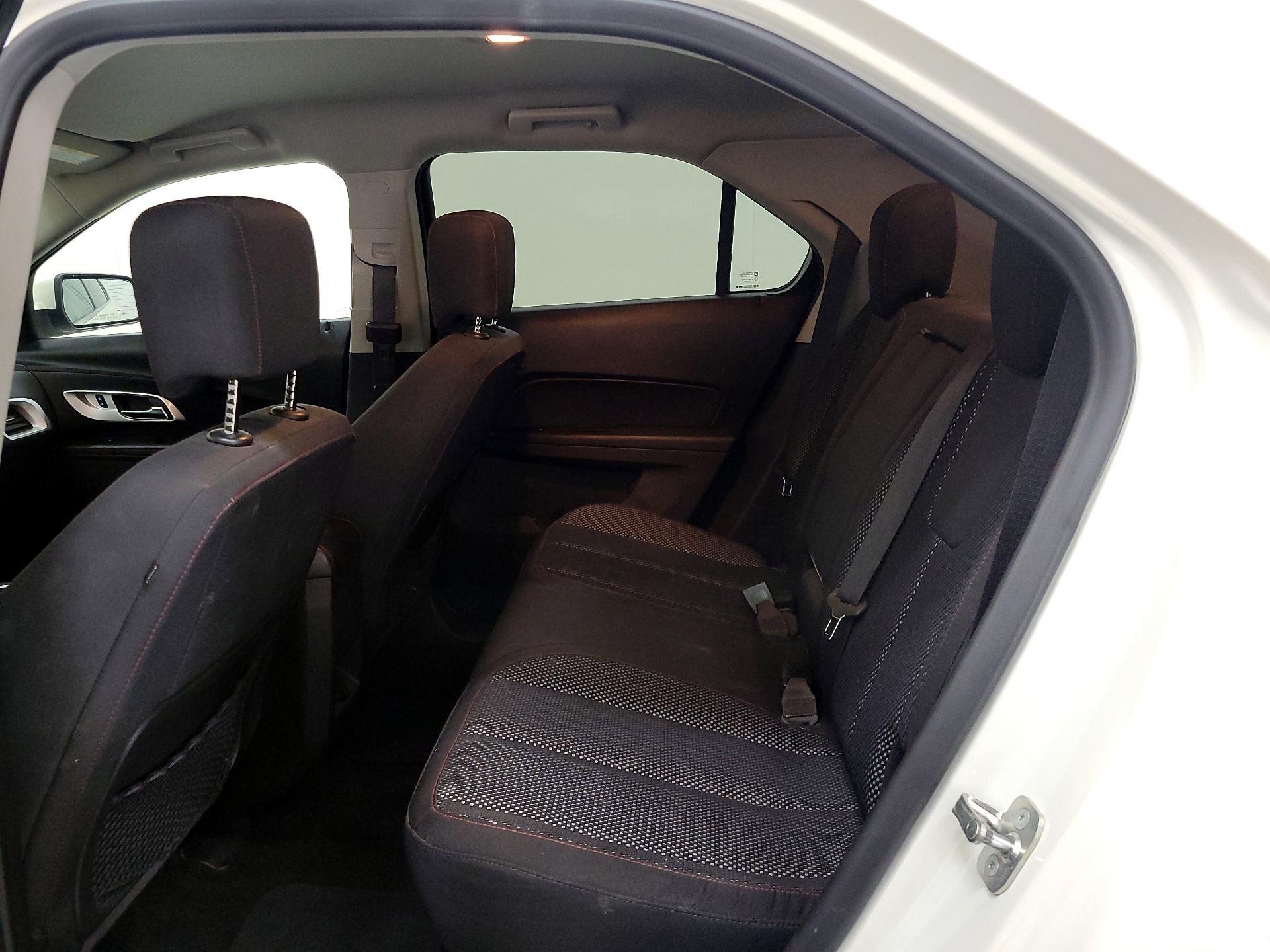 Thumbnail: 2015 Chevrolet Equinox - 18