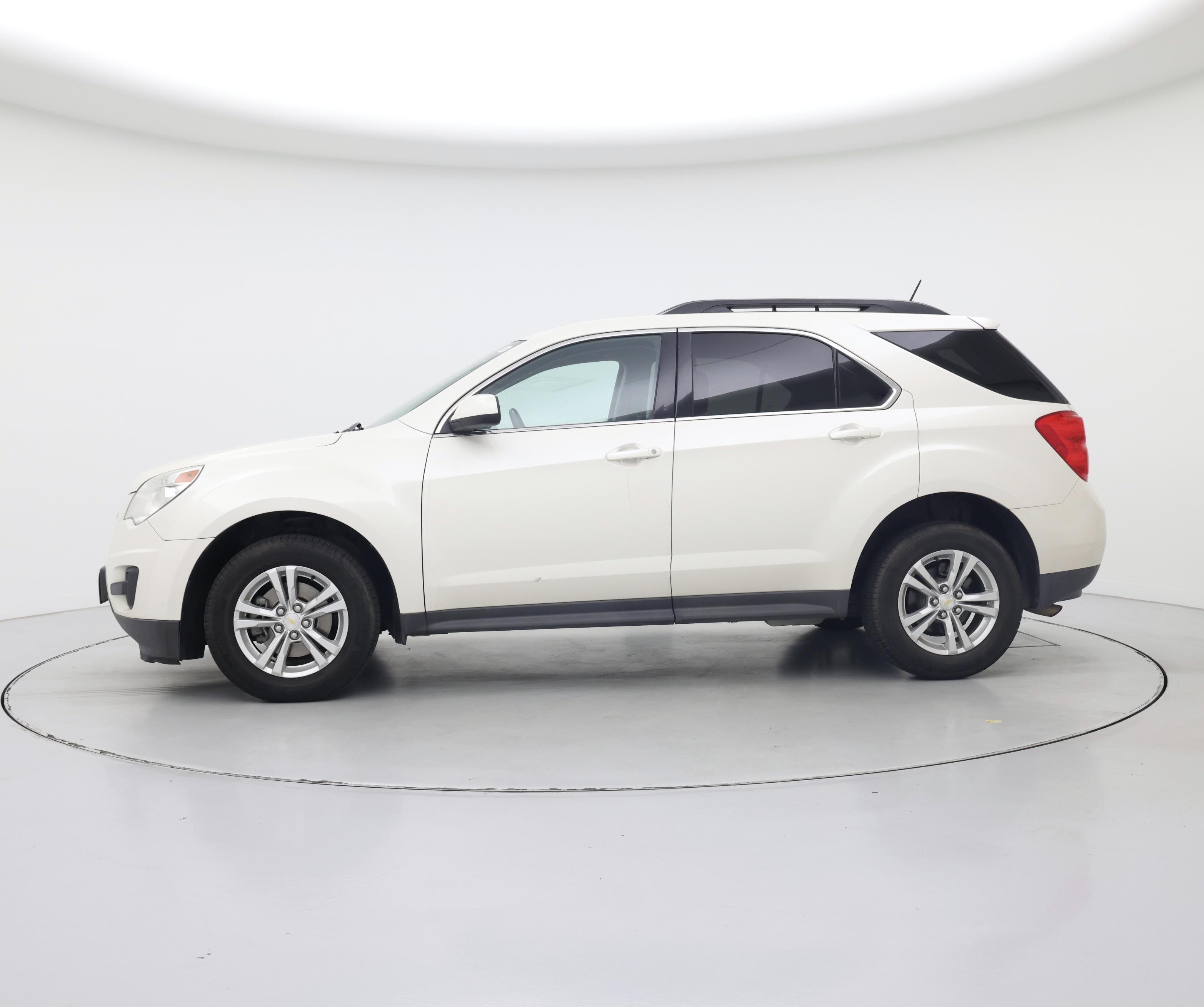 Thumbnail: 2015 Chevrolet Equinox - 3