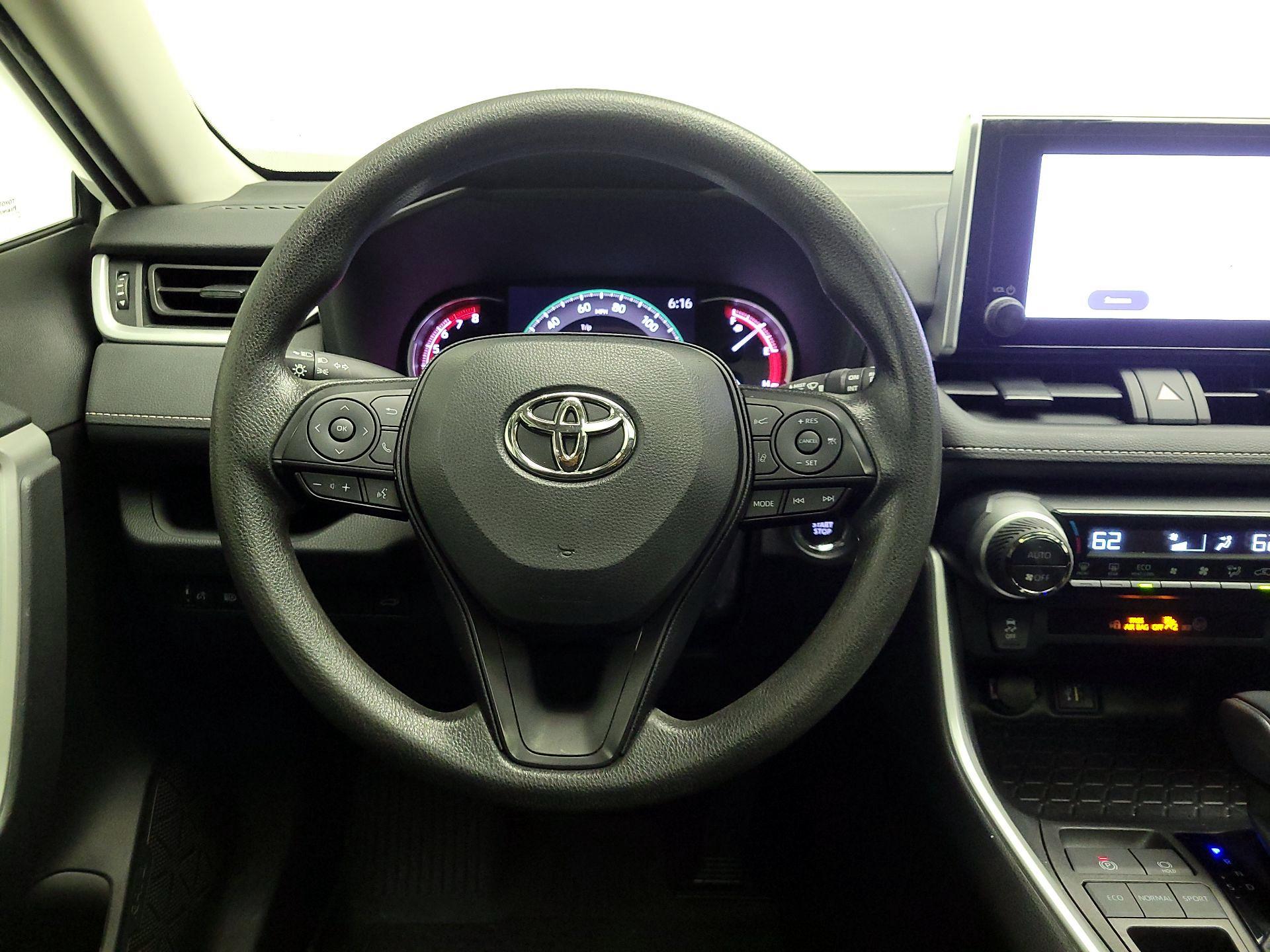 Thumbnail: 2023 Toyota RAV4 - 10