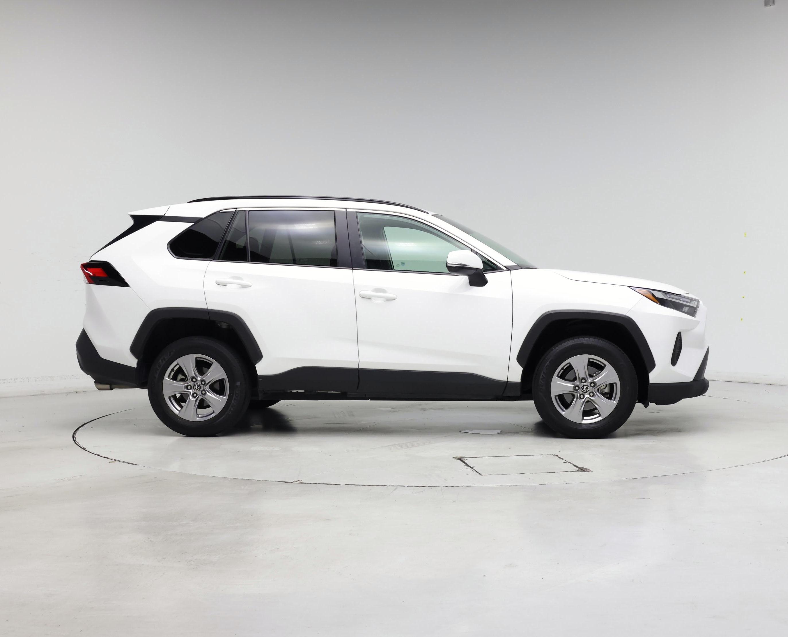 Thumbnail: 2023 Toyota RAV4 - 7