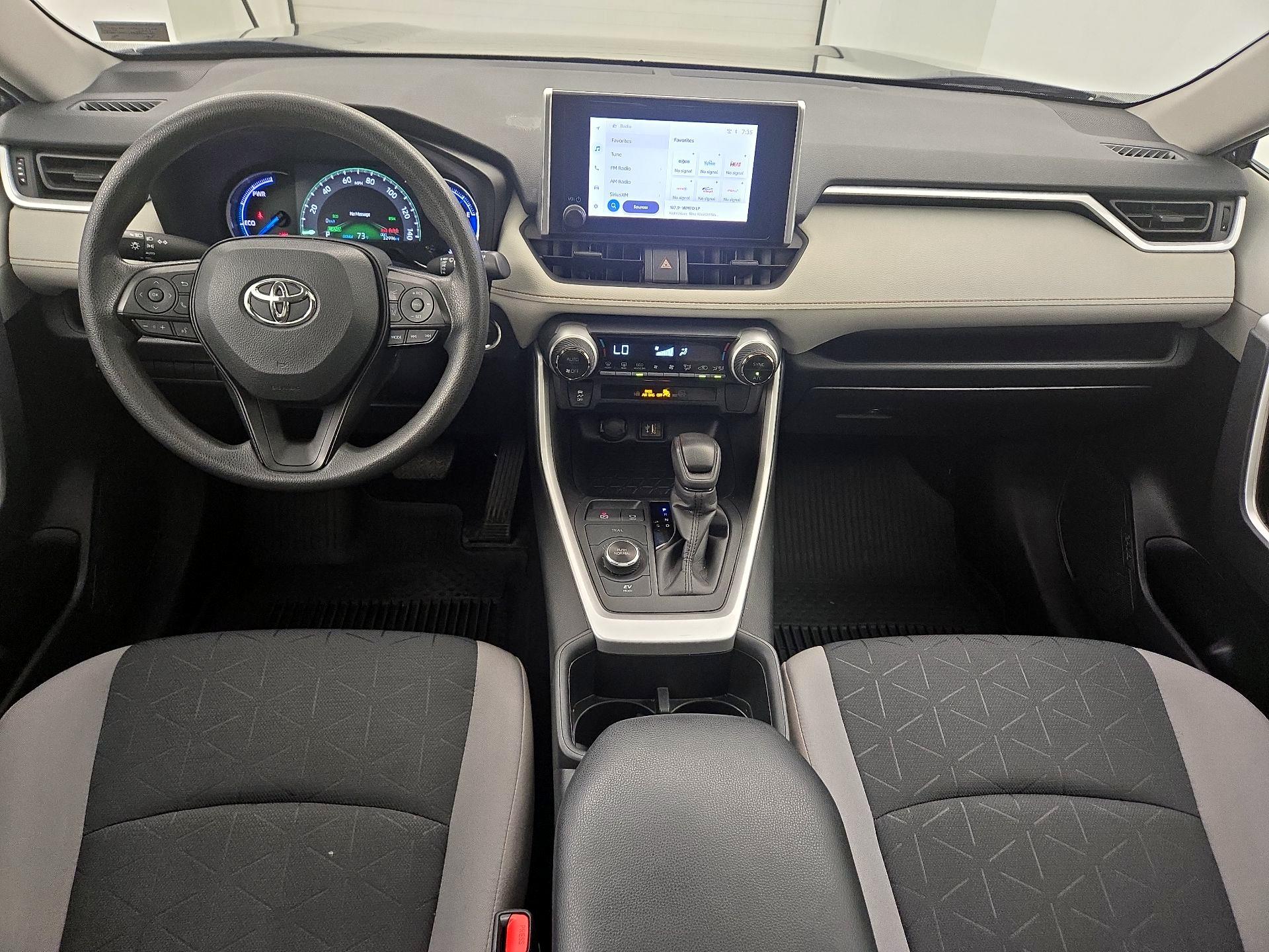 Thumbnail: 2024 Toyota RAV4 - 9
