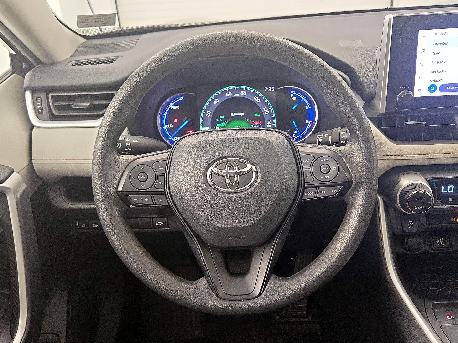 Thumbnail: 2024 Toyota RAV4 - 10