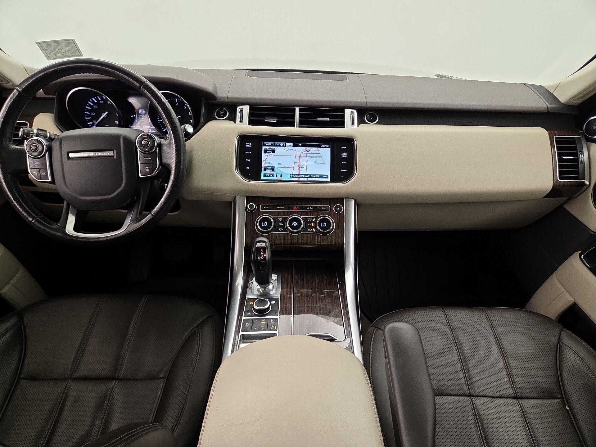 Thumbnail: 2015 Land Rover Range Rover Sport - 9