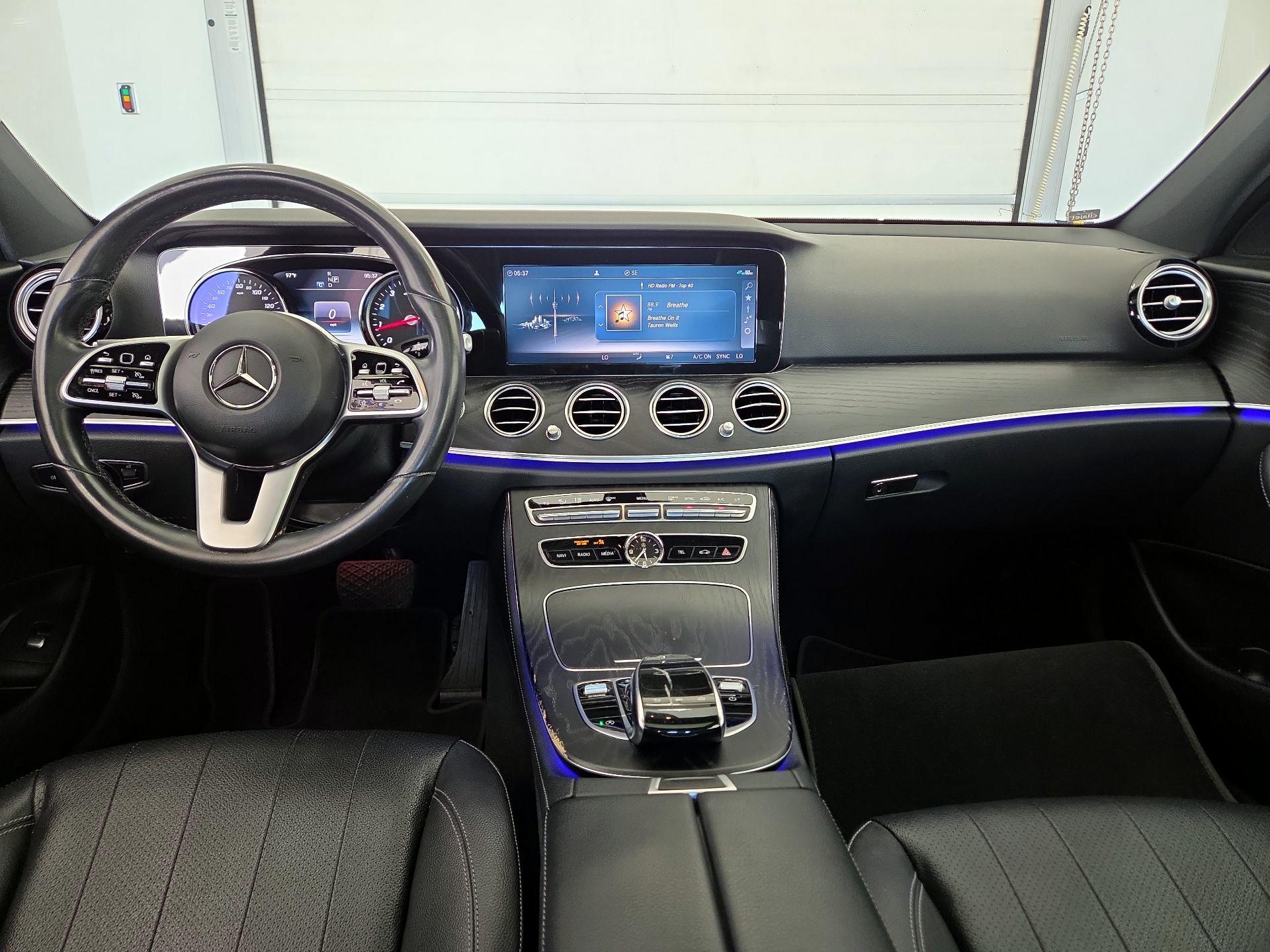 Thumbnail: 2019 Mercedes-Benz E-Class - 9