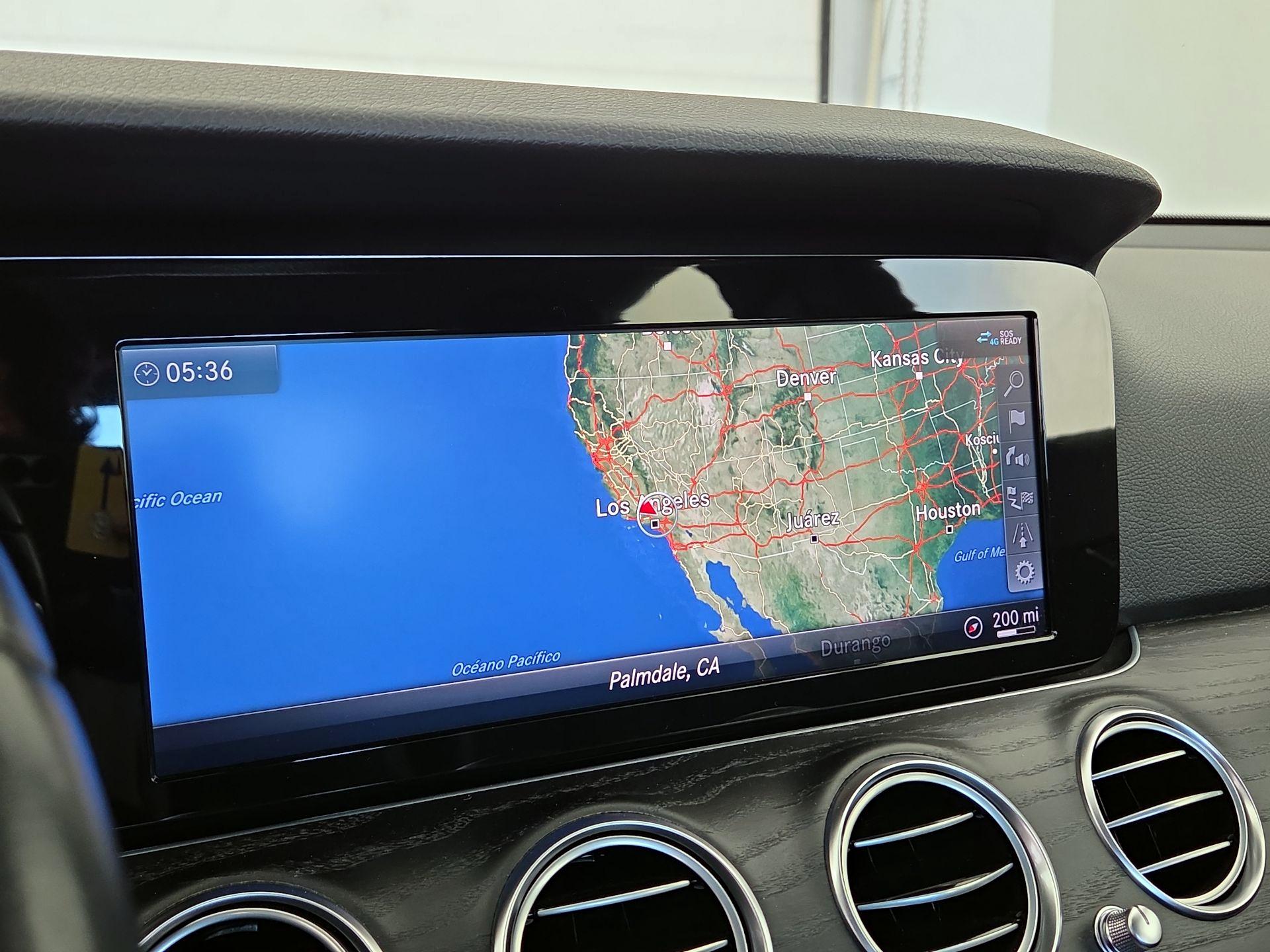 Thumbnail: 2019 Mercedes-Benz E-Class - 14