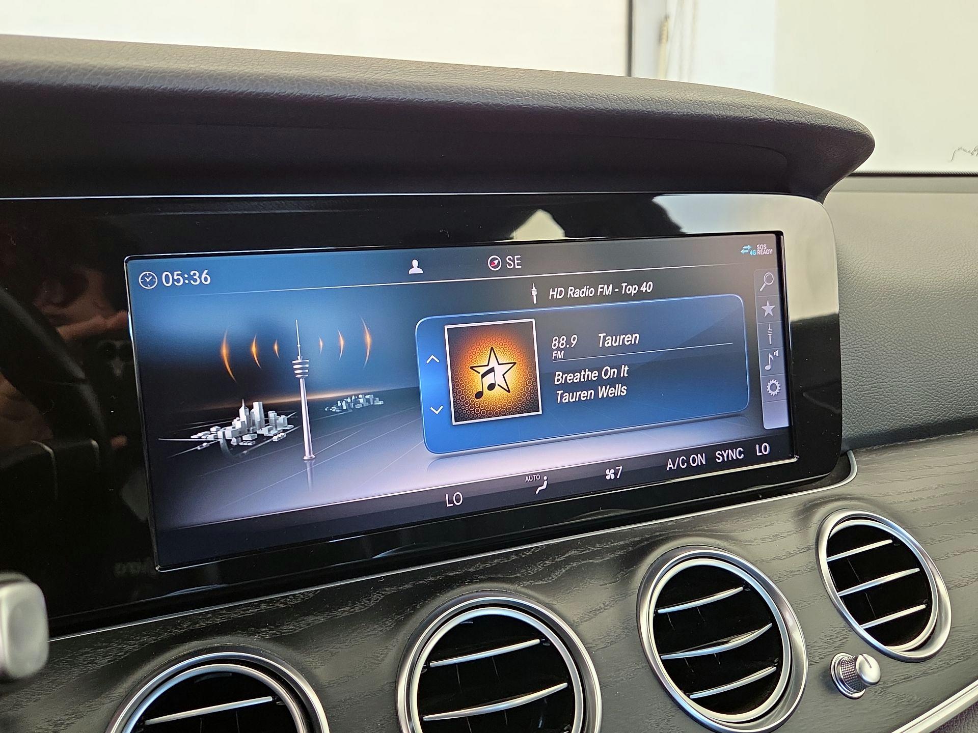 Thumbnail: 2019 Mercedes-Benz E-Class - 15