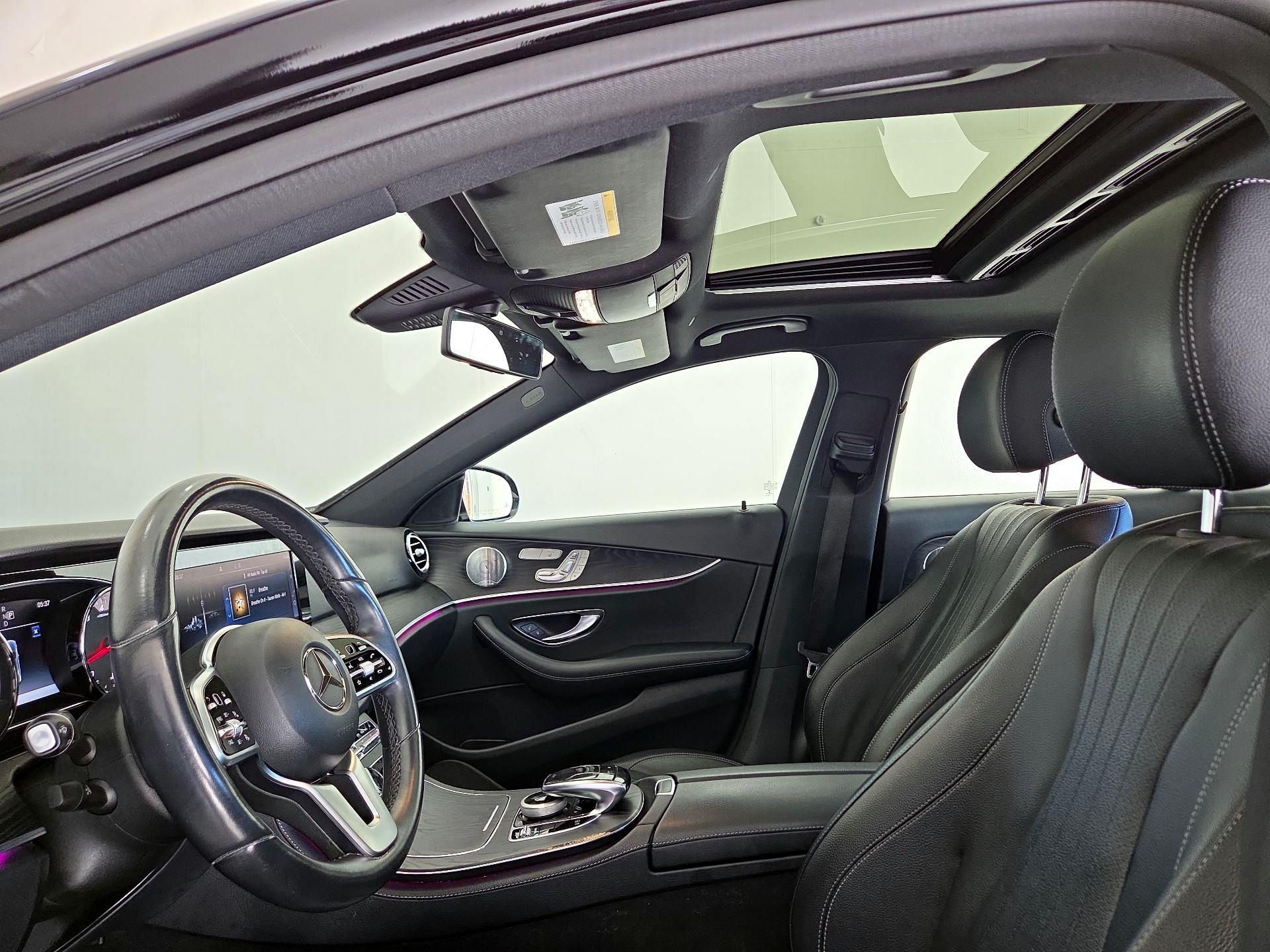 Thumbnail: 2019 Mercedes-Benz E-Class - 19