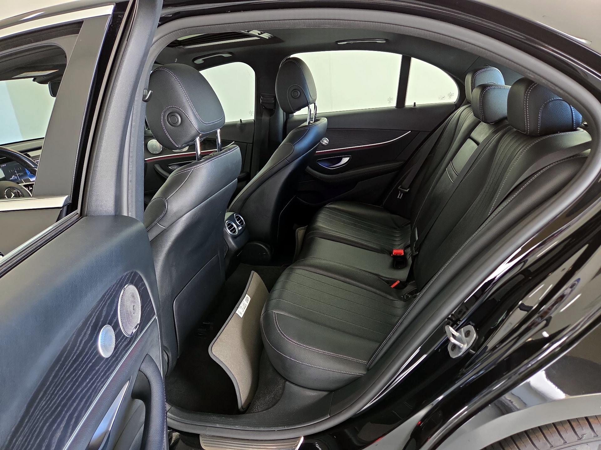 Thumbnail: 2019 Mercedes-Benz E-Class - 20