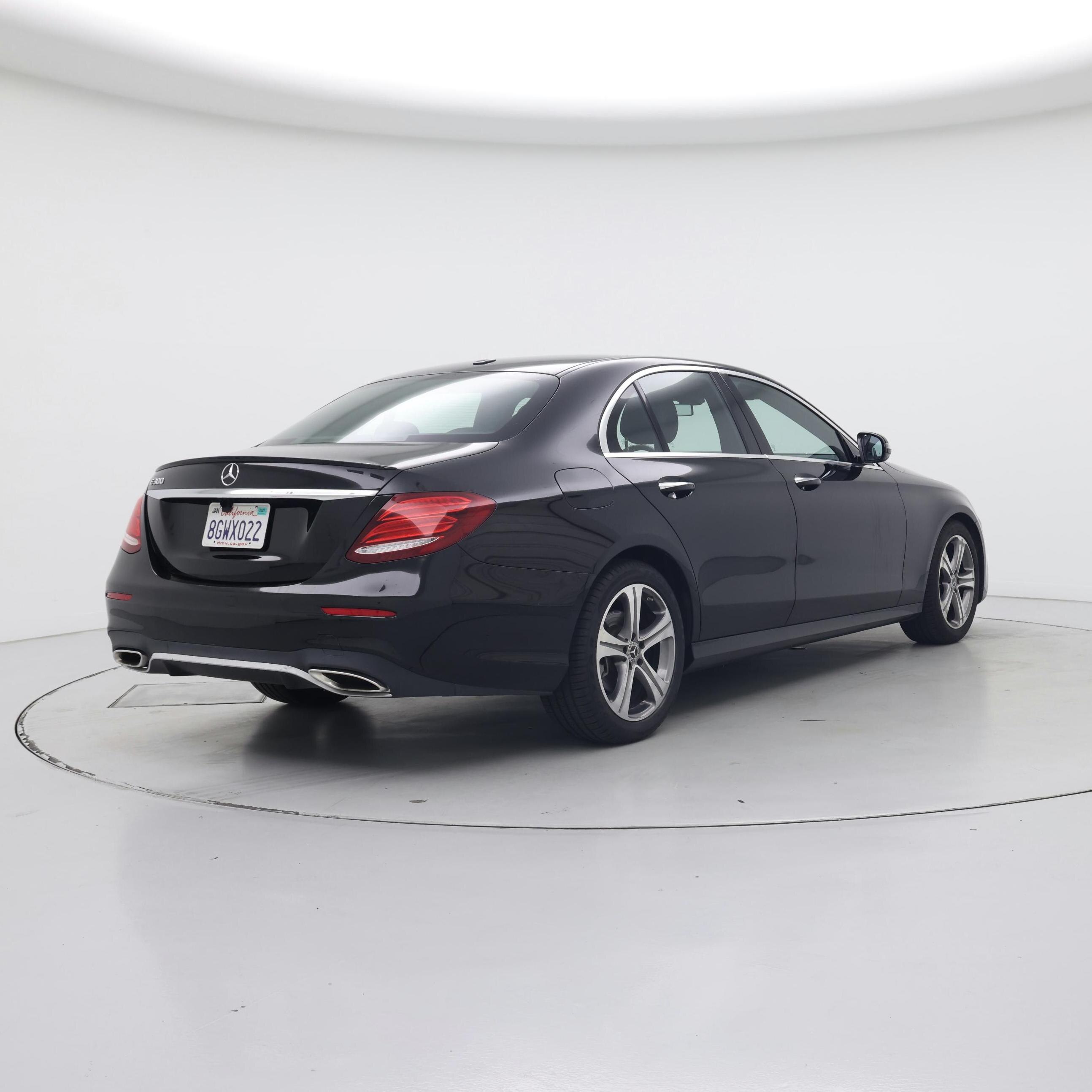Thumbnail: 2019 Mercedes-Benz E-Class - 8