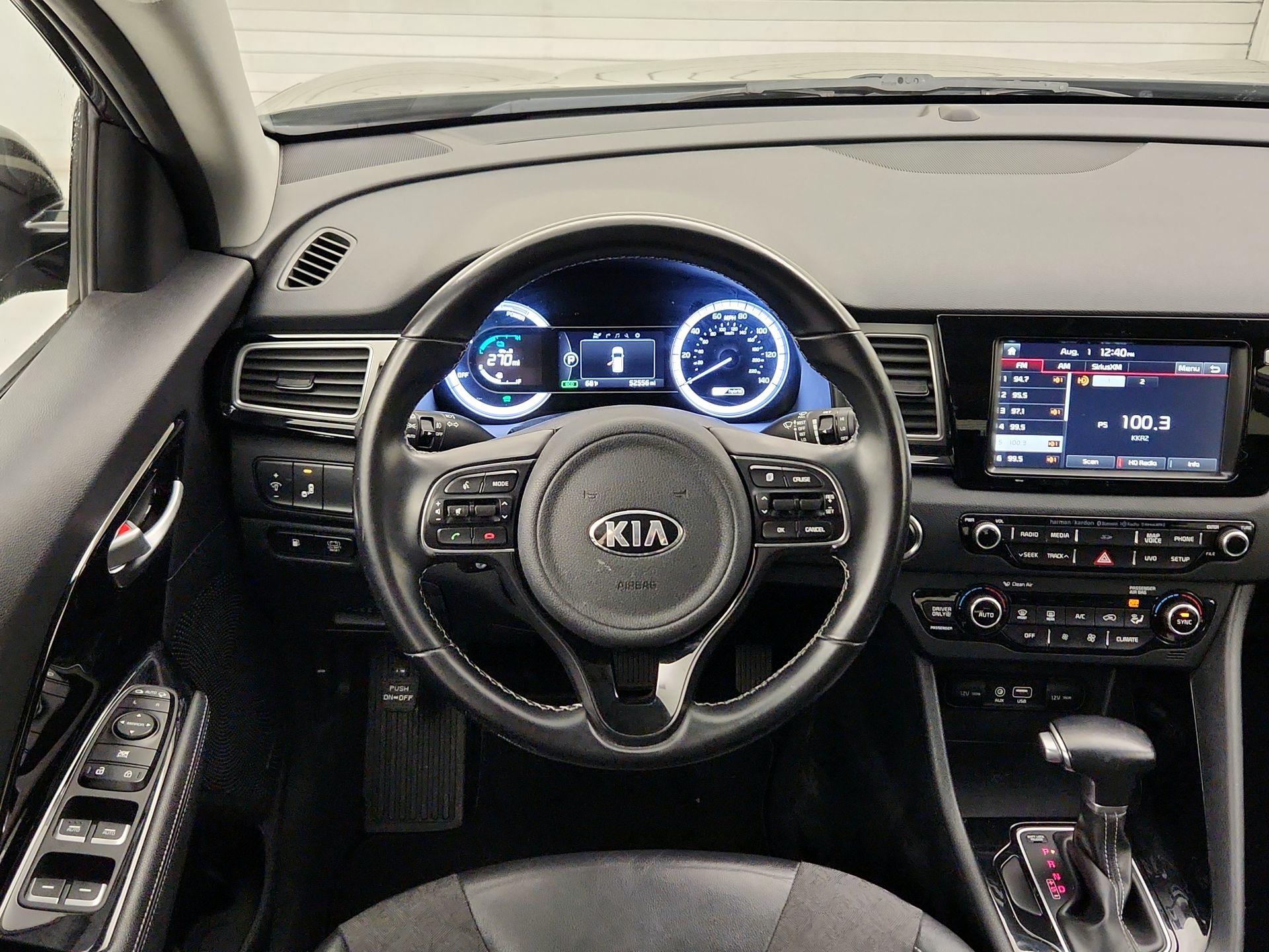 Thumbnail: 2017 Kia Niro - 10