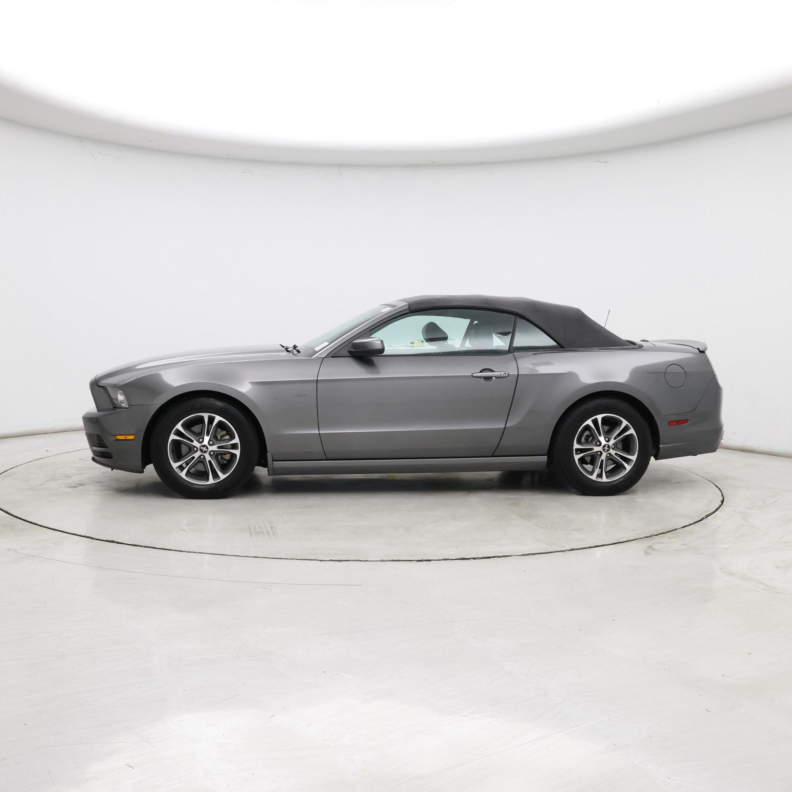 Thumbnail: 2014 Ford Mustang - 3