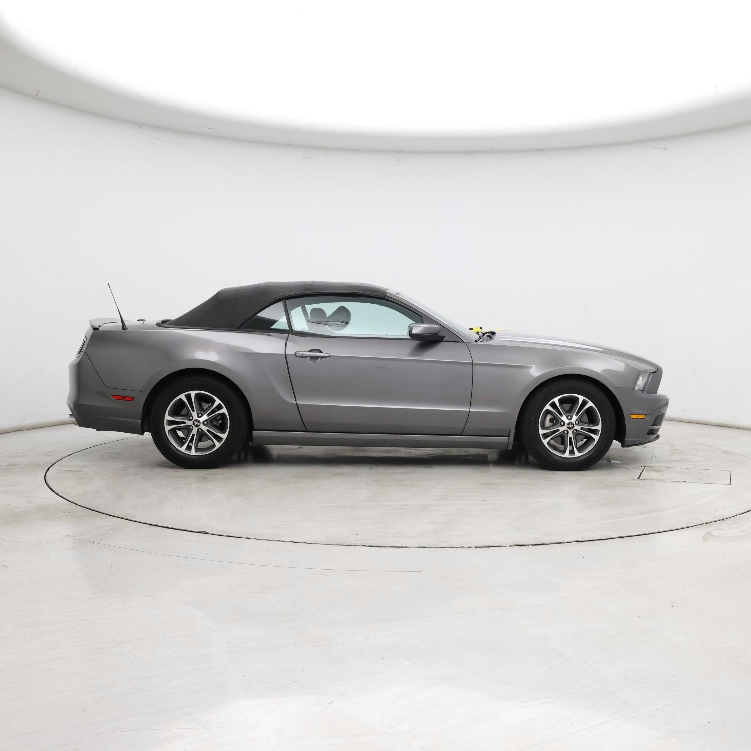 Thumbnail: 2014 Ford Mustang - 7