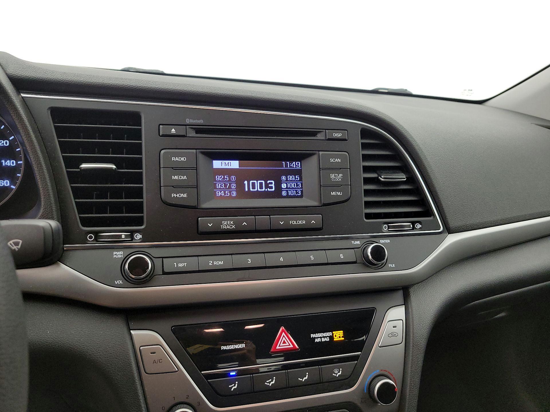 Thumbnail: 2018 Hyundai Elantra - 14