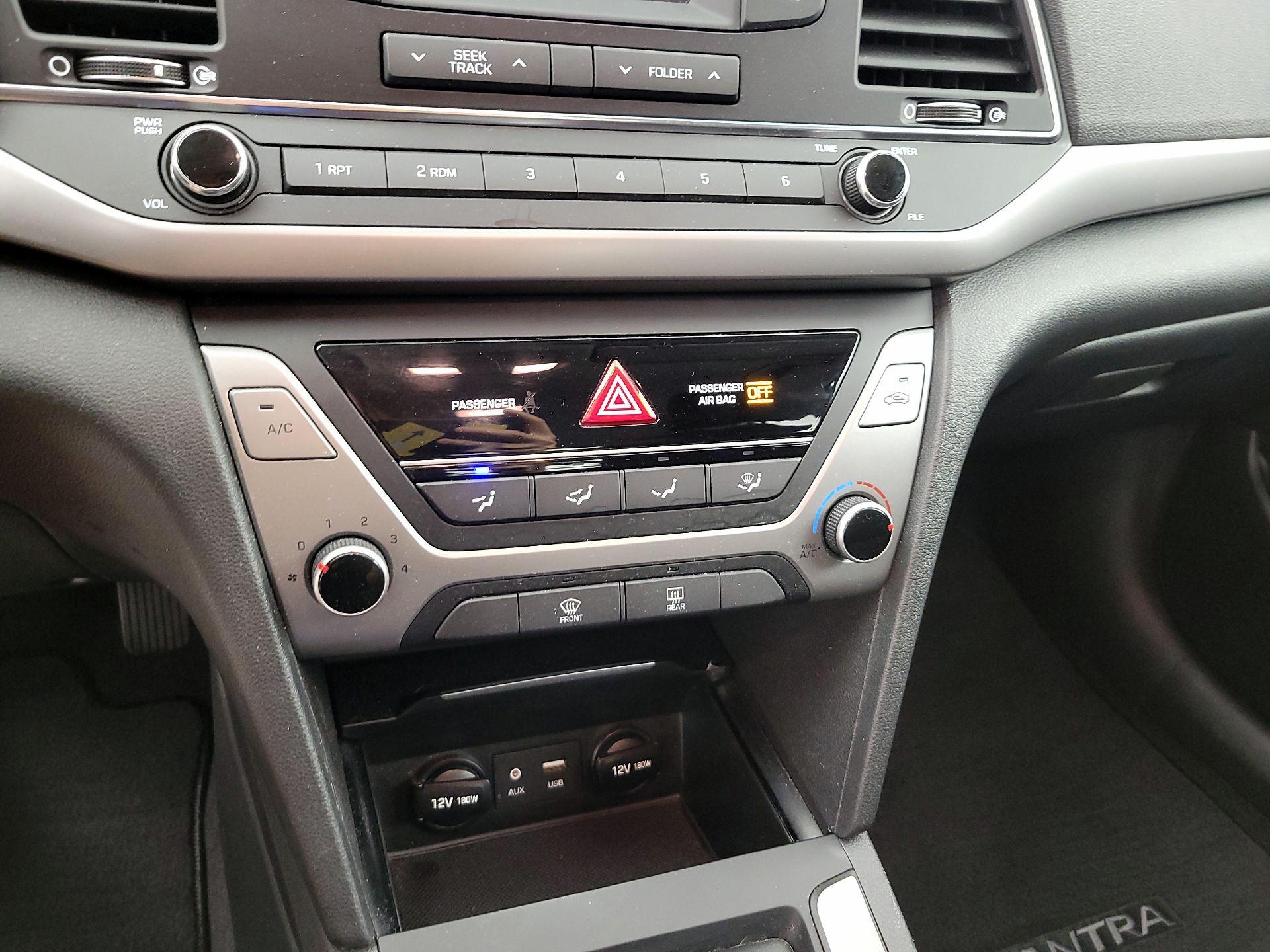 Thumbnail: 2018 Hyundai Elantra - 15