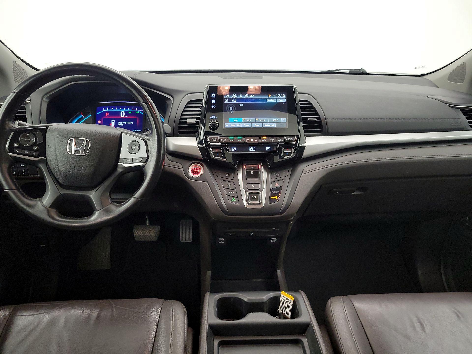 Thumbnail: 2018 Honda Odyssey - 9