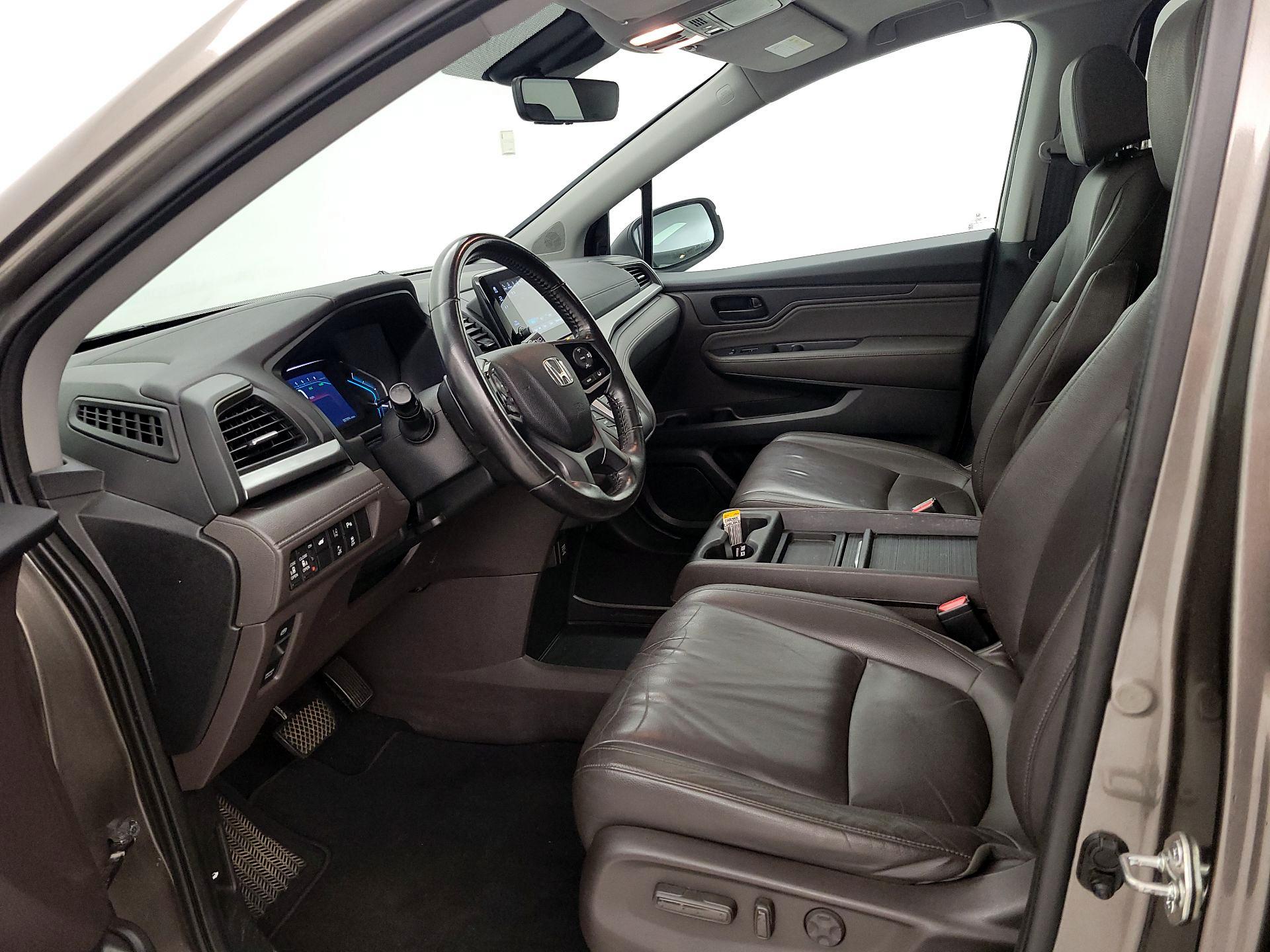 Thumbnail: 2018 Honda Odyssey - 11