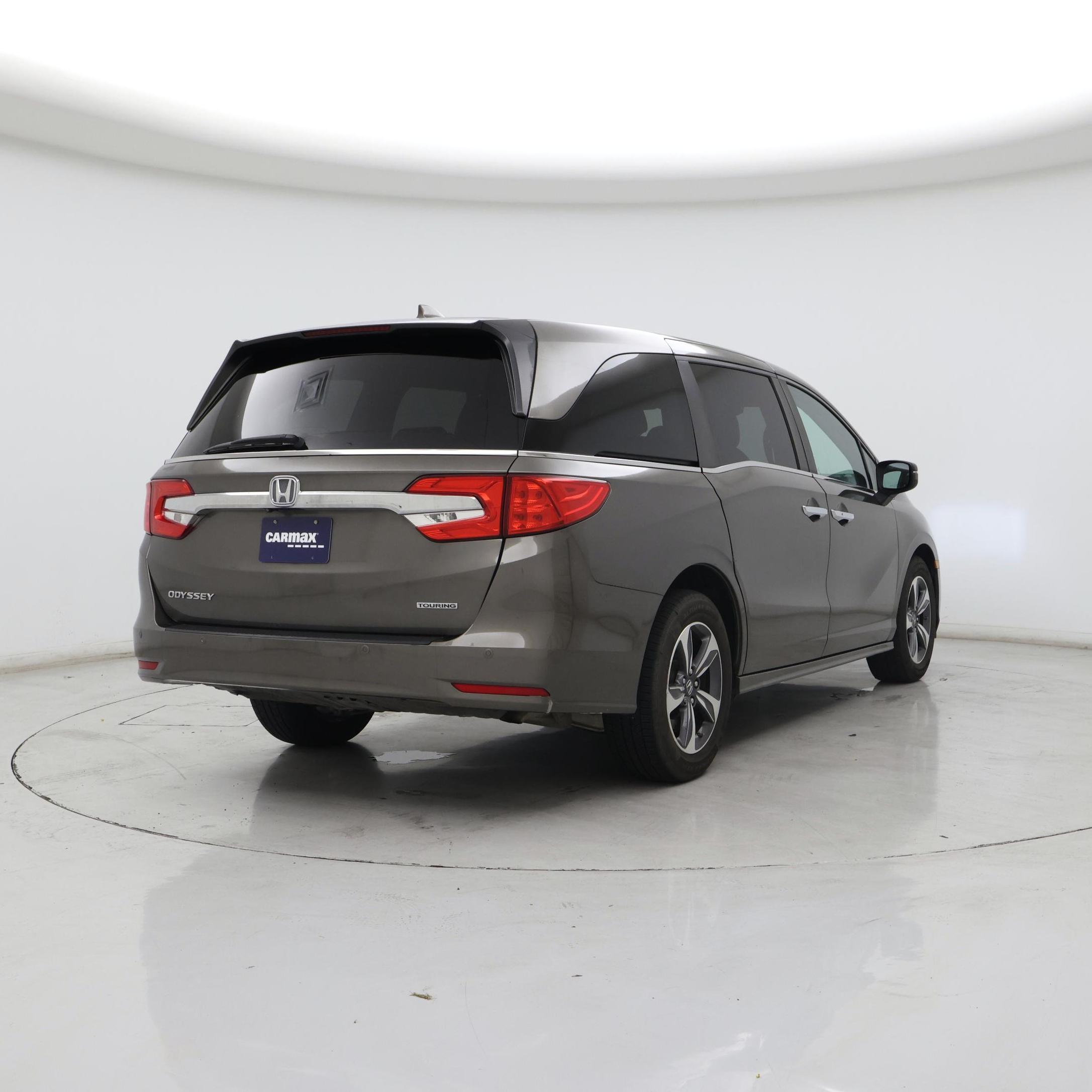 Thumbnail: 2018 Honda Odyssey - 8