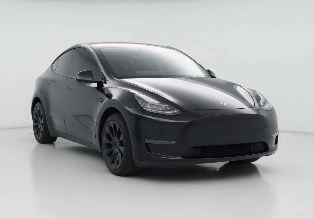 2021 Tesla Model Y Long Range All-Wheel Drive in Black — CarMax photo