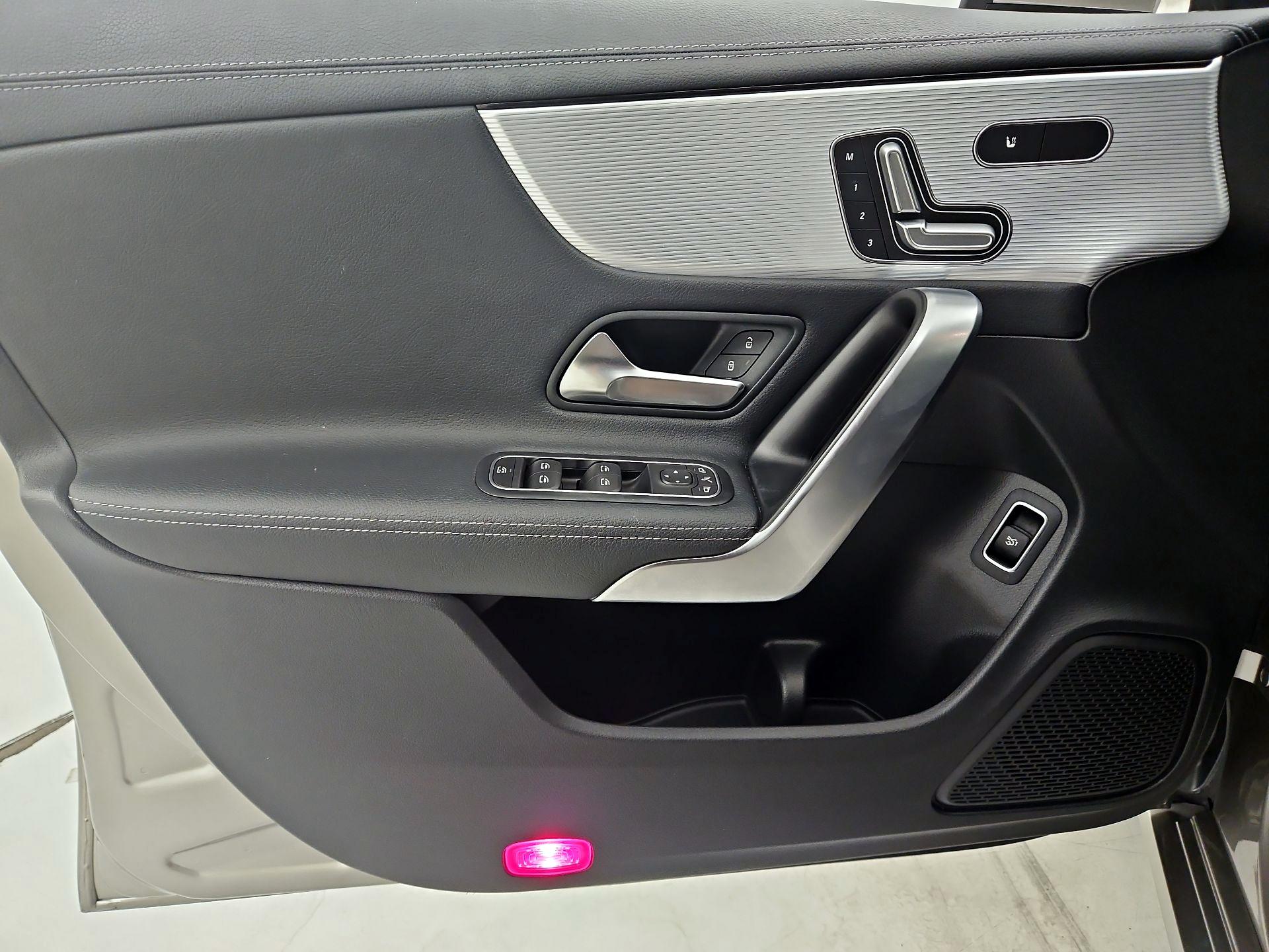 Thumbnail: 2020 Mercedes-Benz CLA - 12