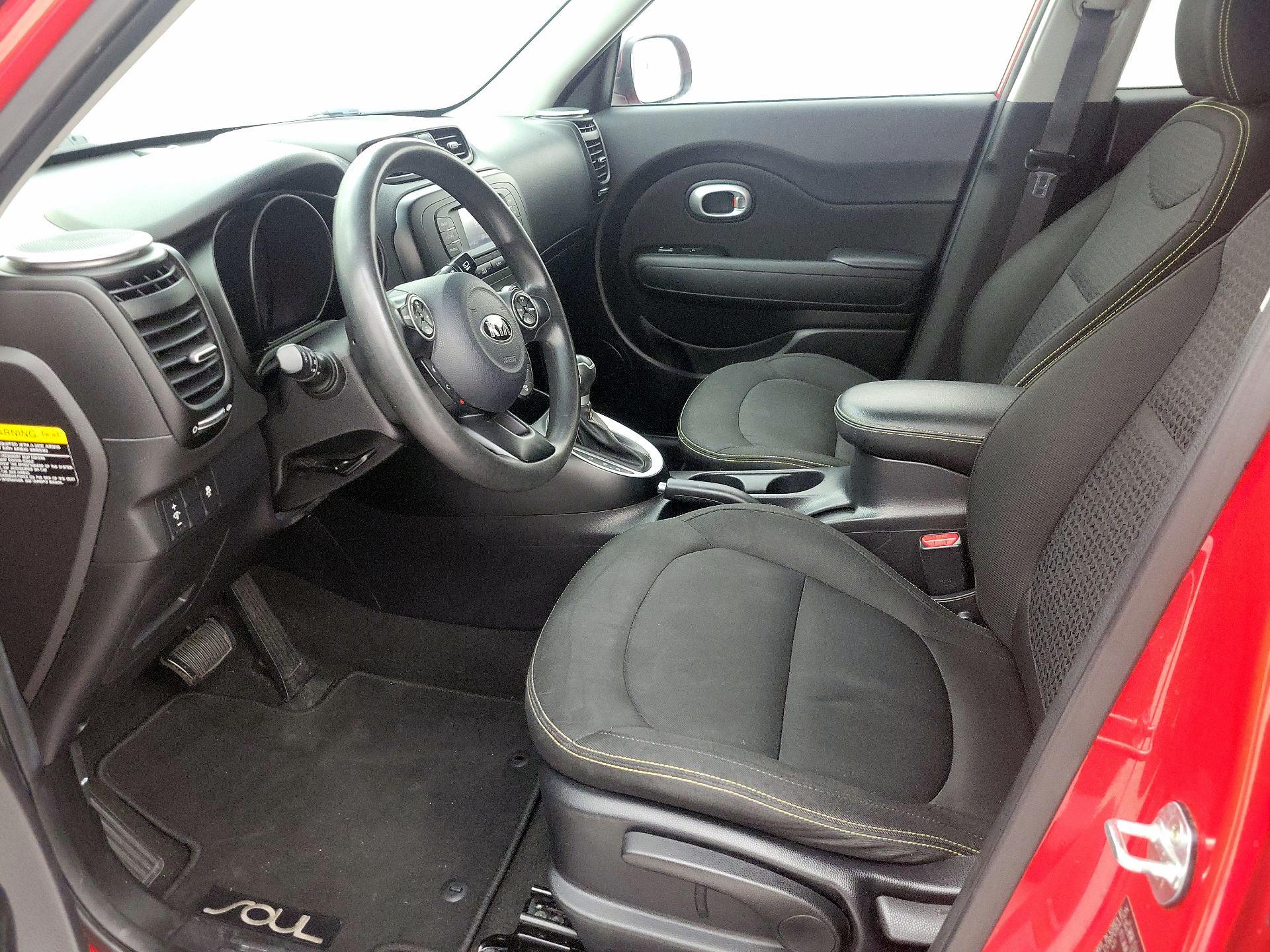 Thumbnail: 2016 Kia Soul - 11