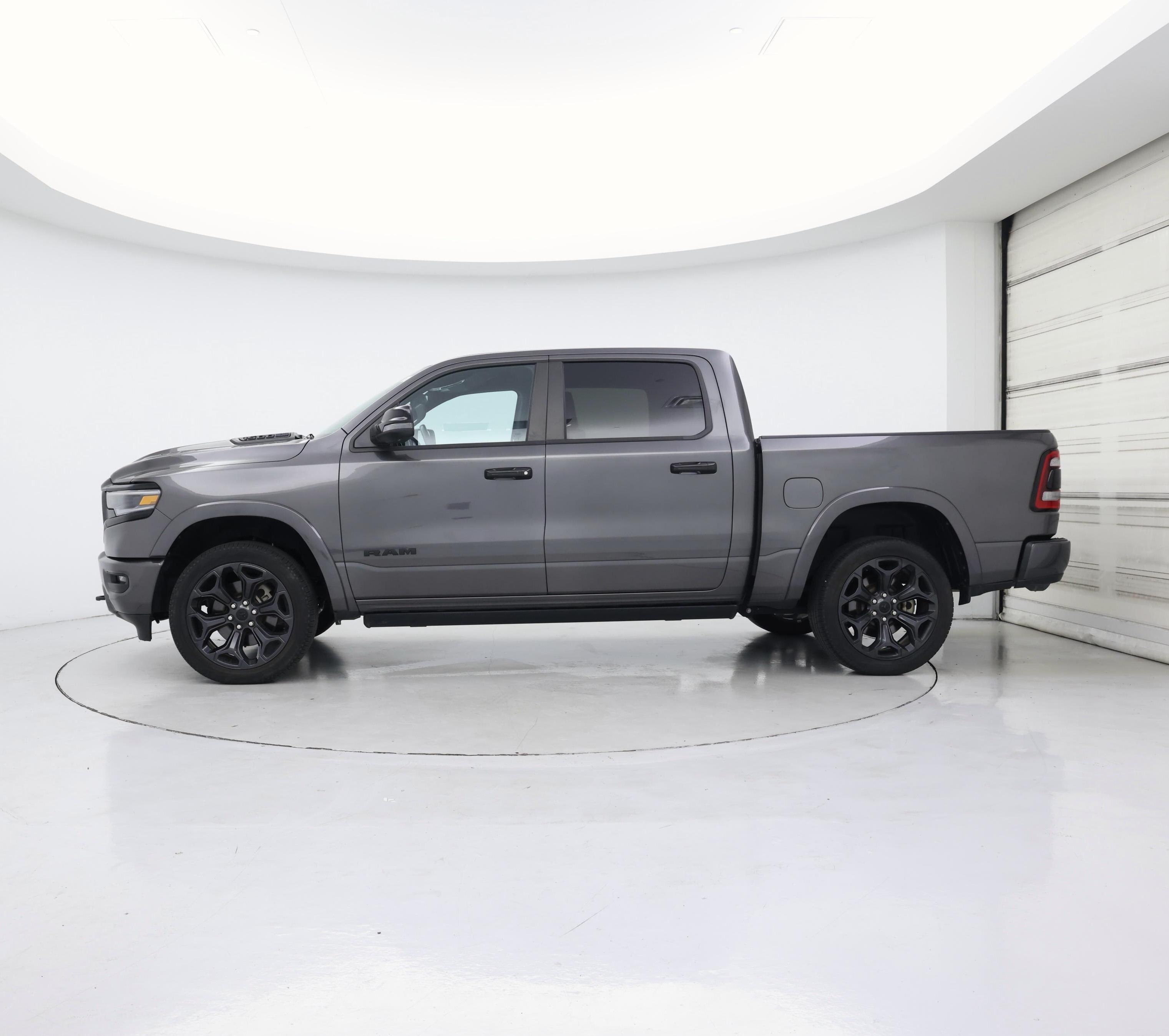 Thumbnail: 2024 RAM 1500 - 3