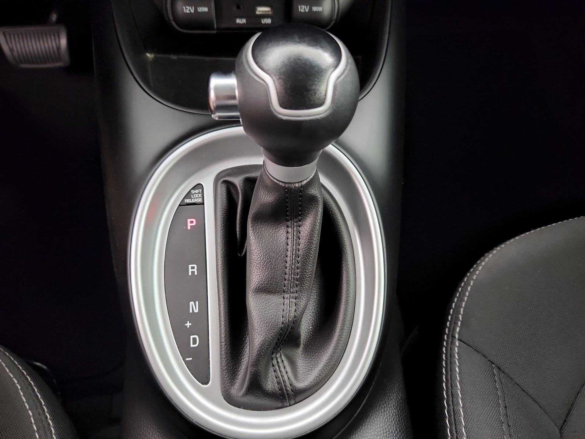 Thumbnail: 2019 Kia Soul - 17