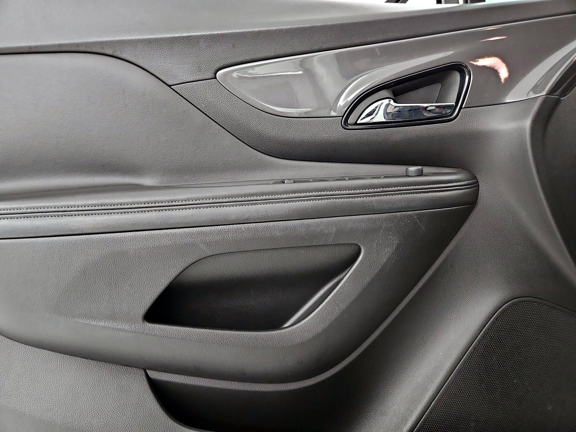 Thumbnail: 2017 Buick Encore - 10