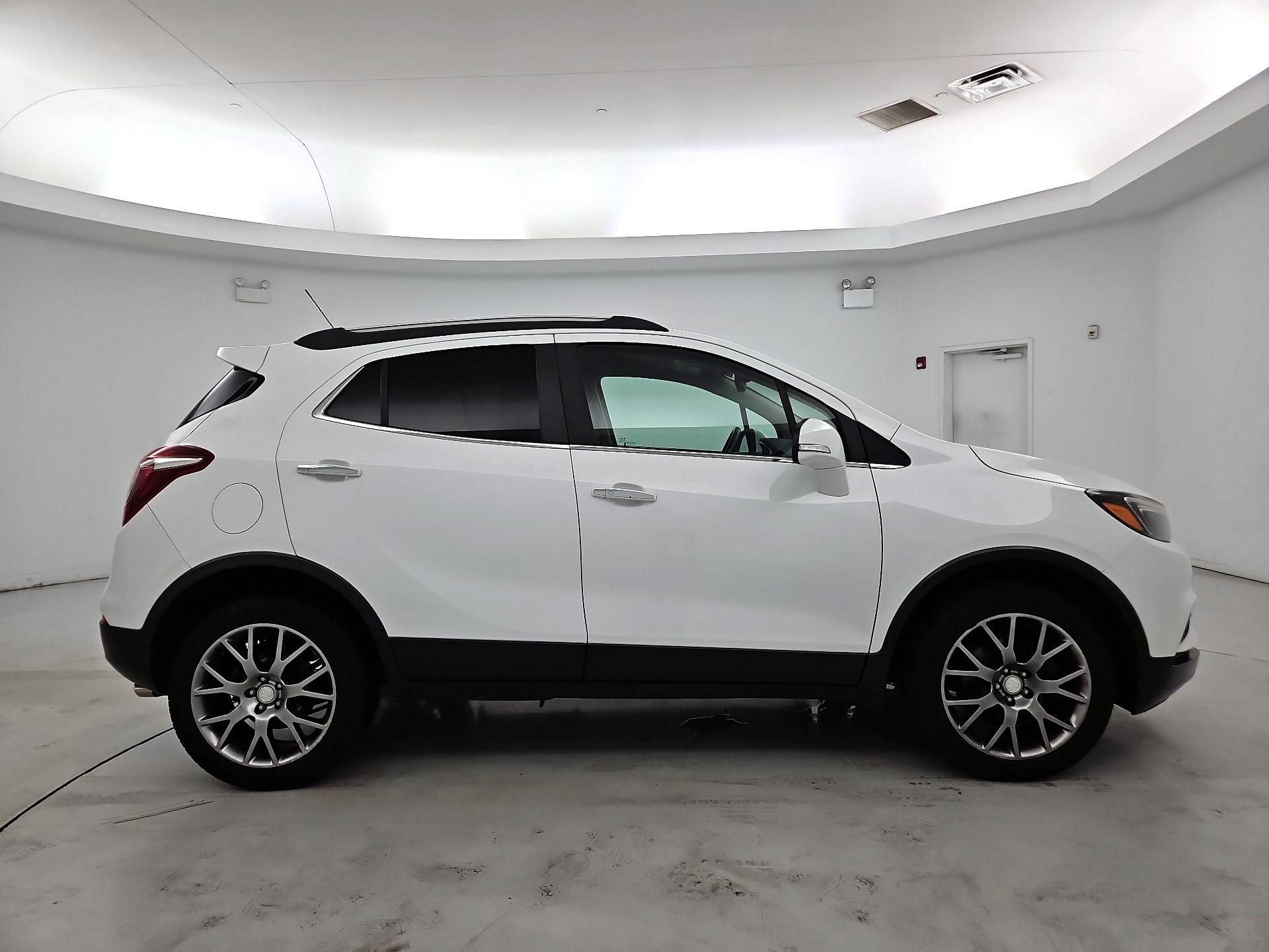 Thumbnail: 2017 Buick Encore - 4
