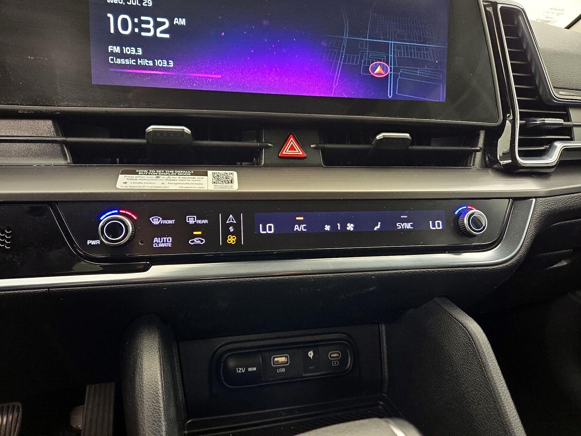 Thumbnail: 2023 Kia Sportage - 17